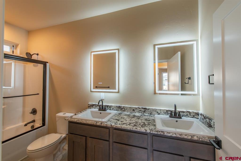 Montrose, Colorado, 81401, United States, 3 Bedrooms Bedrooms, ,2 BathroomsBathrooms,Residential,For Sale,1994283