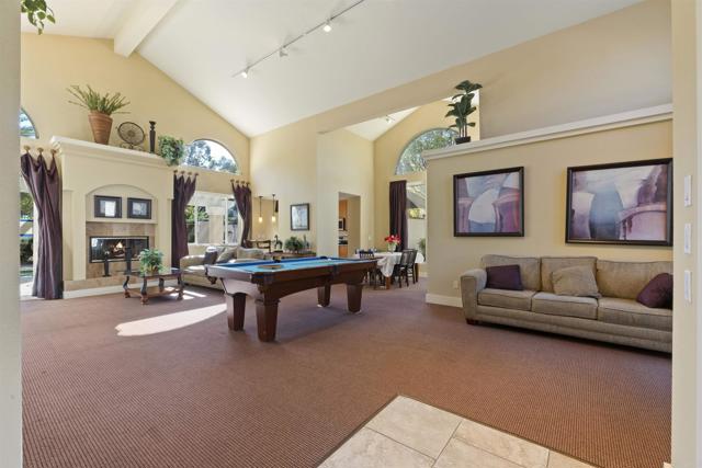 Oceanside, California, 92056, United States, 2 Bedrooms Bedrooms, ,2 BathroomsBathrooms,Residential,For Sale,1974187