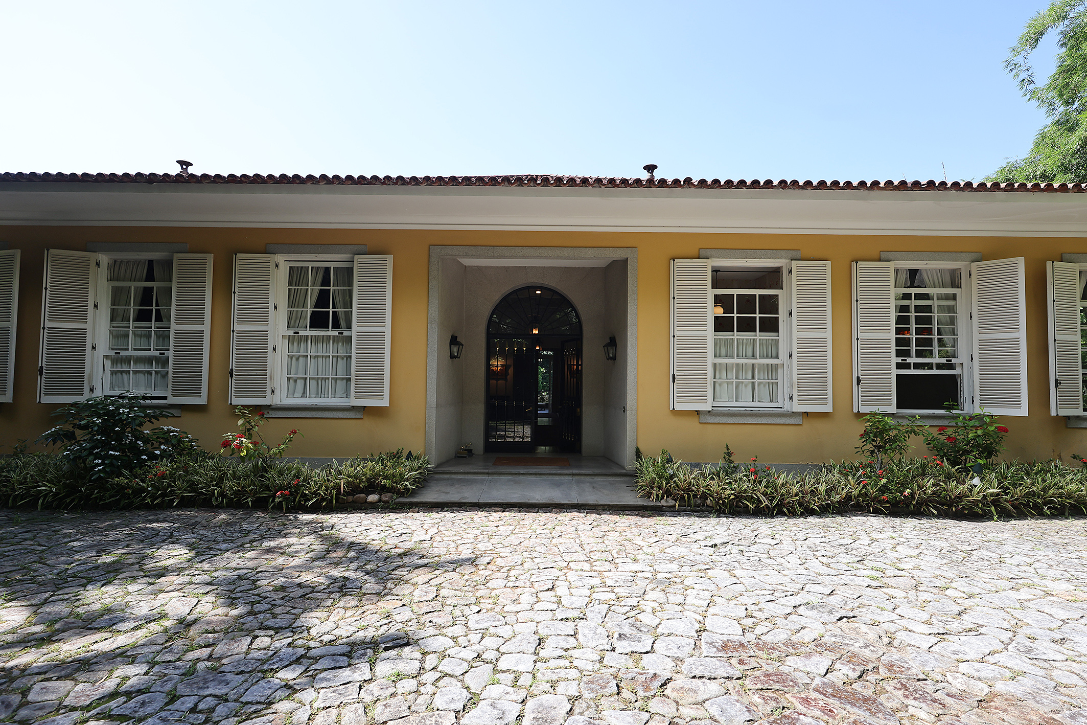  Estate surrounded by greenery with expansive grounds and amenities - 物件實景