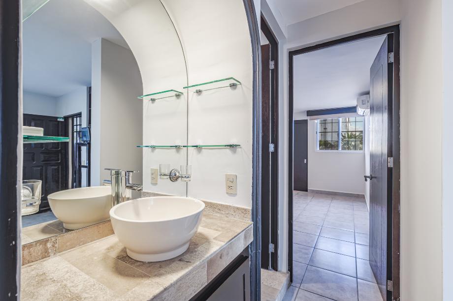 Circunvalacion del robalo, Puerto Vallarta, Jalisco, 48310, Mexico, 2 Bedrooms Bedrooms, ,1 BathroomBathrooms,Residential,For Sale,Circunvalacion del robalo,1425826
