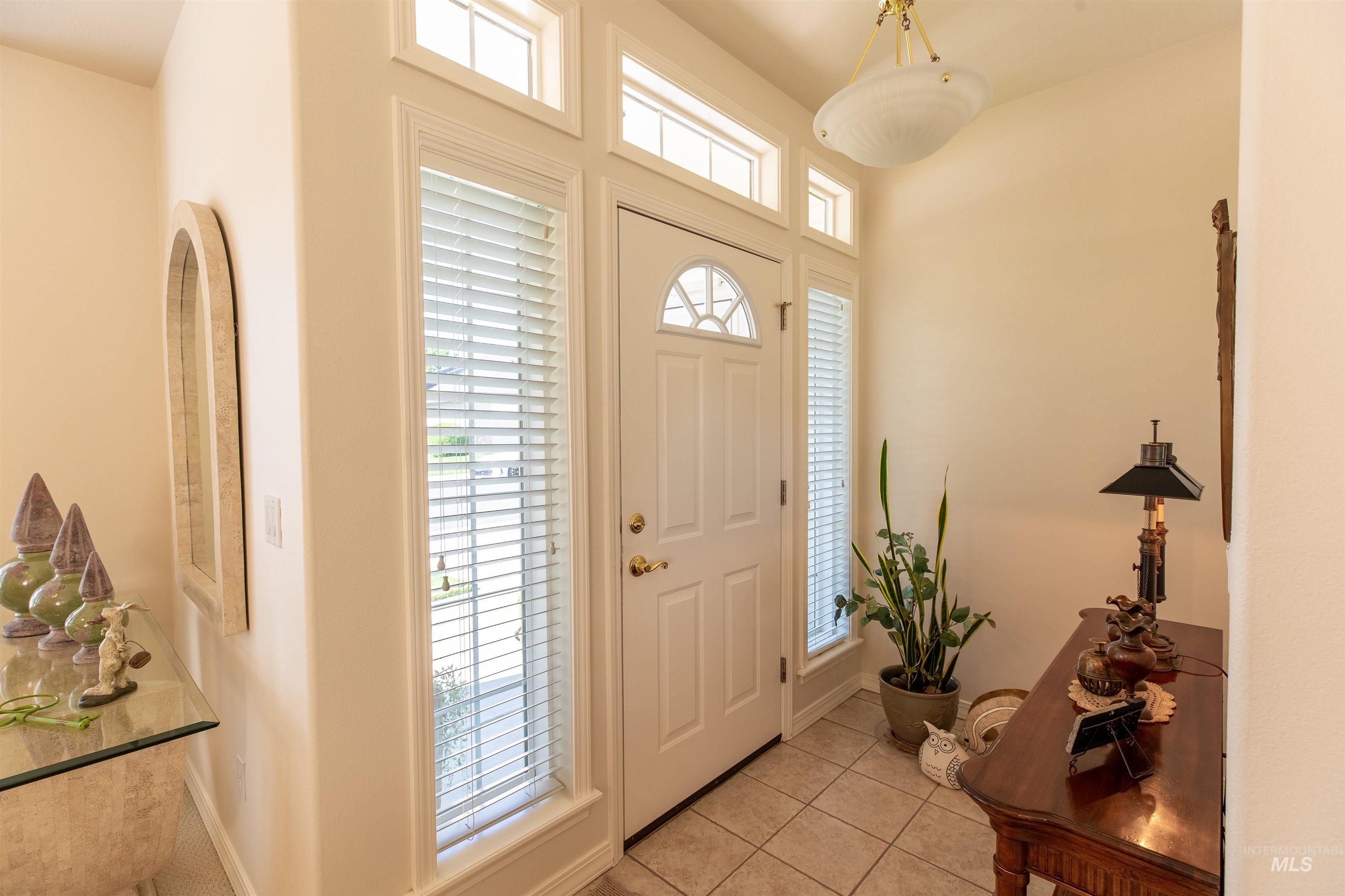 Meridian, Idaho, 83646, United States, 2 Bedrooms Bedrooms, ,Residential,For Sale,1889907