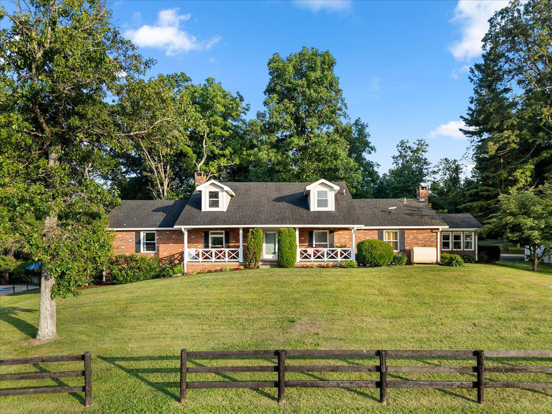  8374 Elway Lane, Warrenton, VA, 20186 - 物件實景