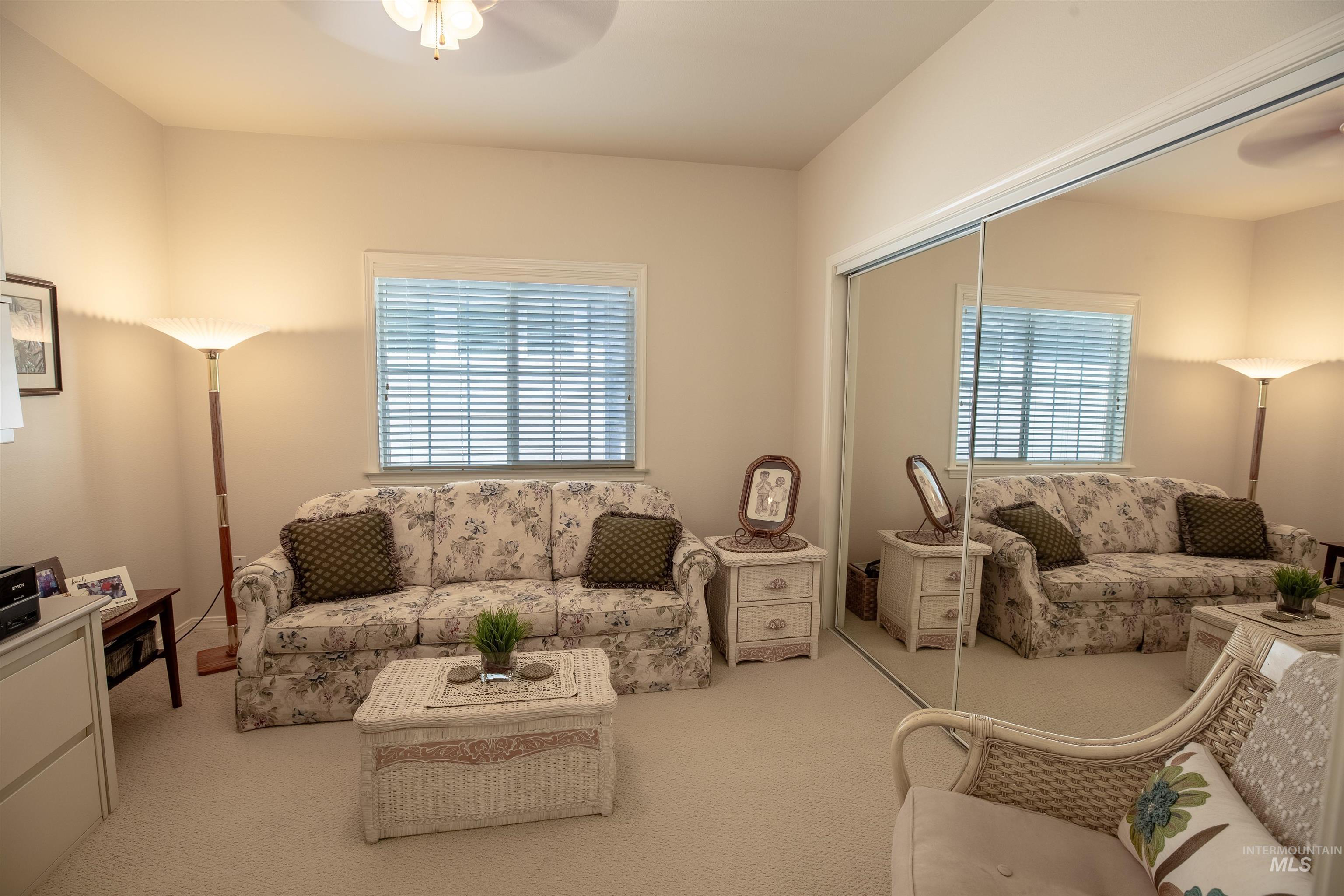 Meridian, Idaho, 83646, United States, 2 Bedrooms Bedrooms, ,Residential,For Sale,1889907