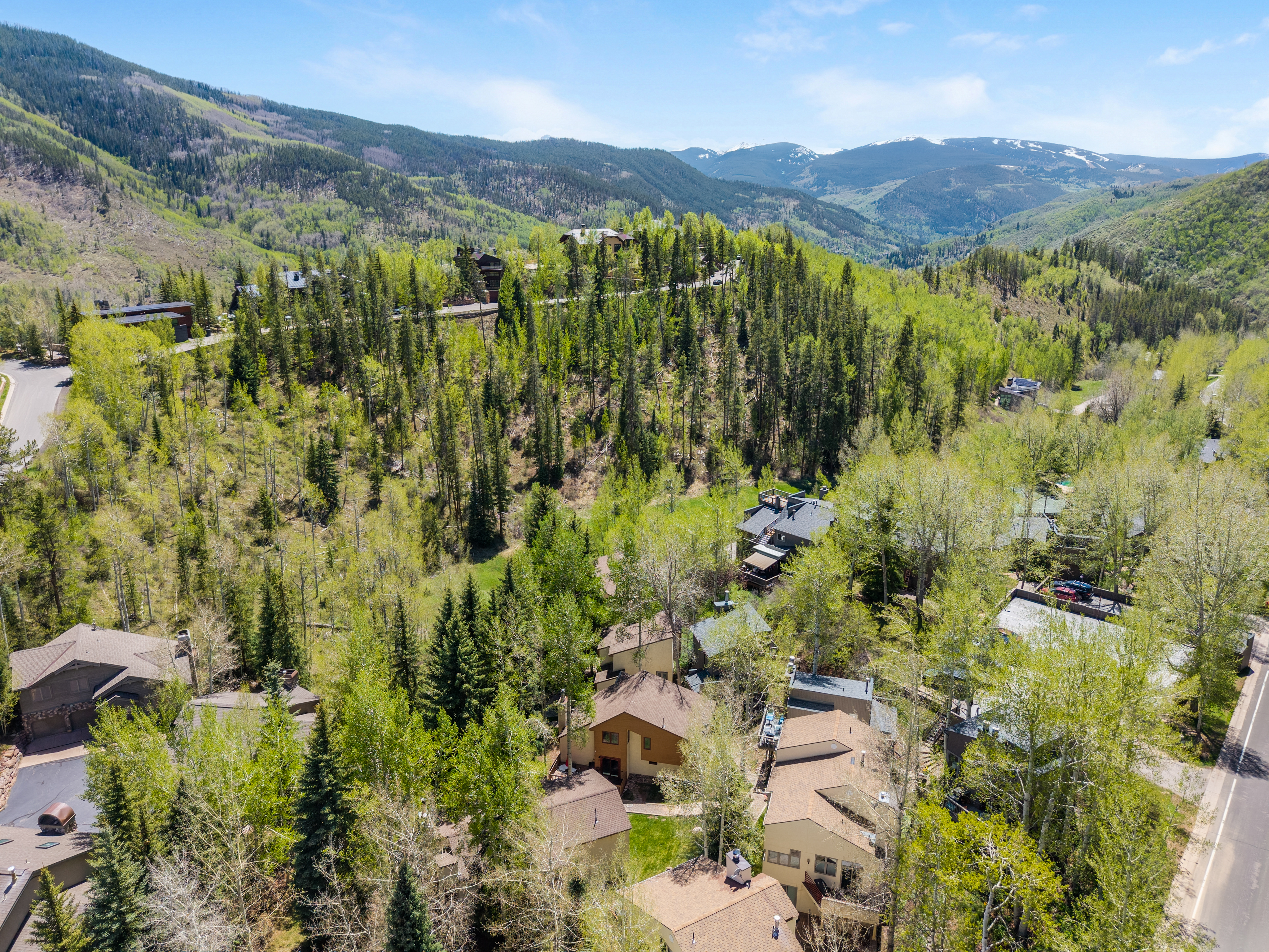  Surrounded by Meadow Views and Natural Beauty in Buffehr Creek - 物件實景