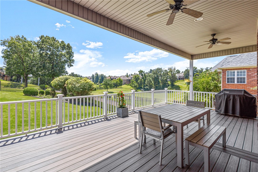 Rogers, Arkansas, 72758, United States, 5 Bedrooms Bedrooms, ,5 BathroomsBathrooms,Residential,For Sale,1902626