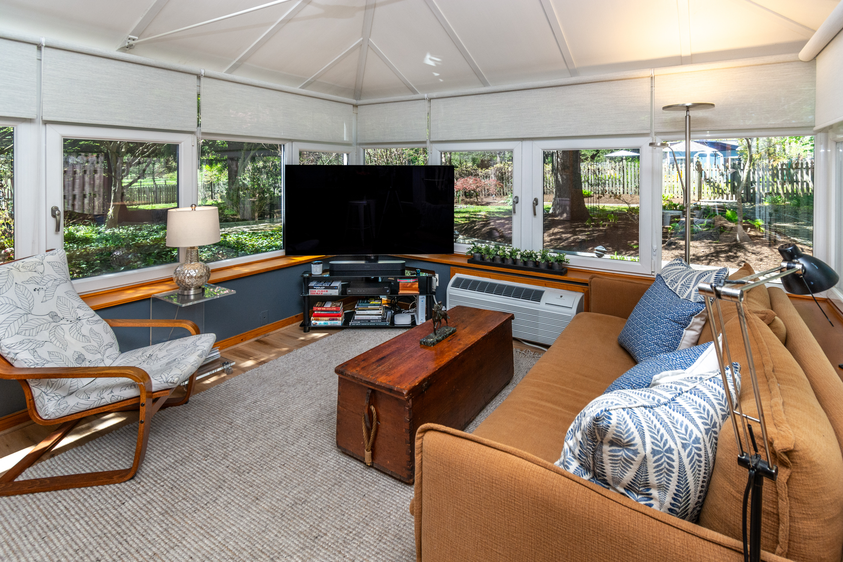  Historic New Hope Home with Updated Pool, Heated Studio, and Bucks County Charm - 物件實景