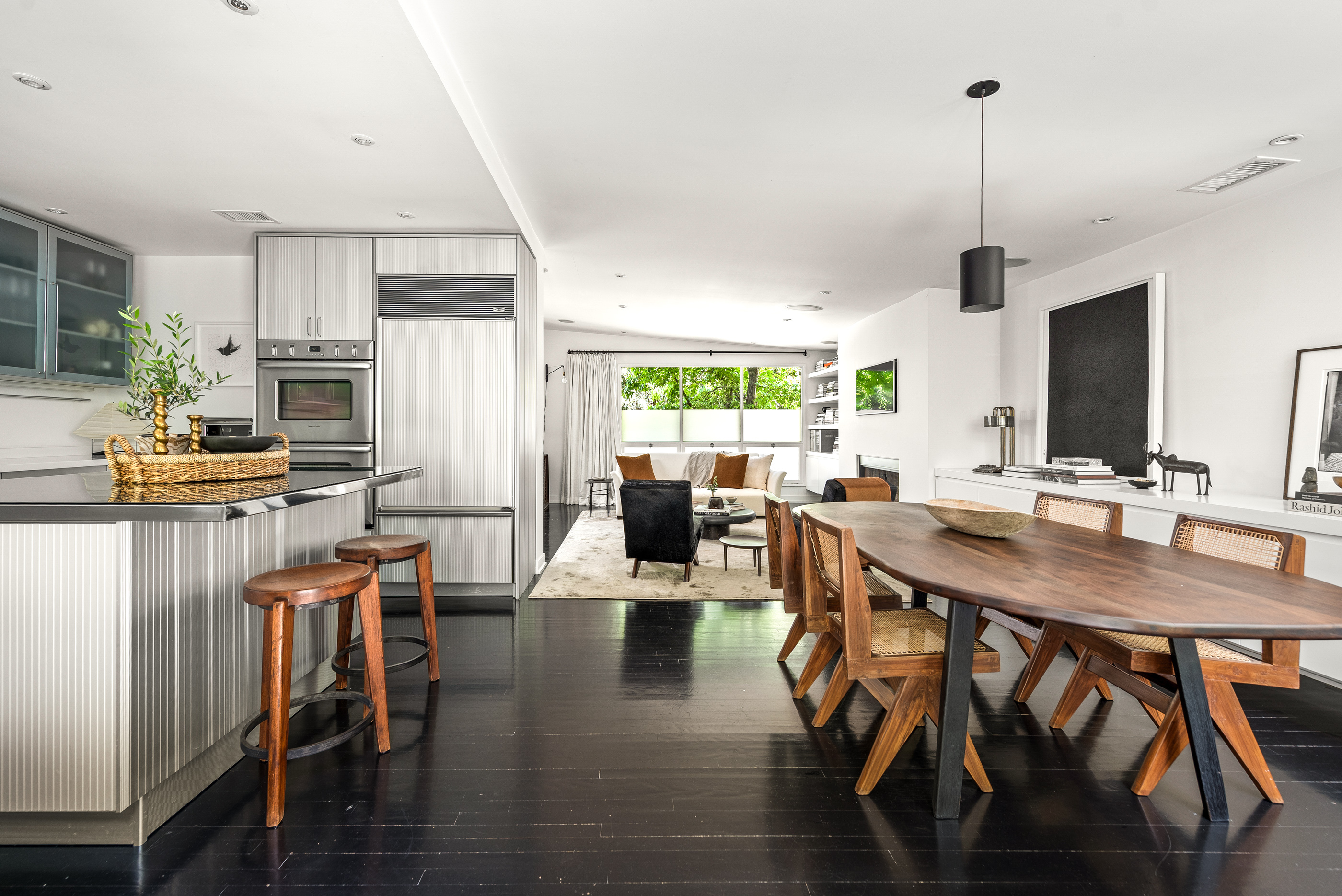  Canyon Chic Meets Modern Elegance in Beverly Hills - 物件實景