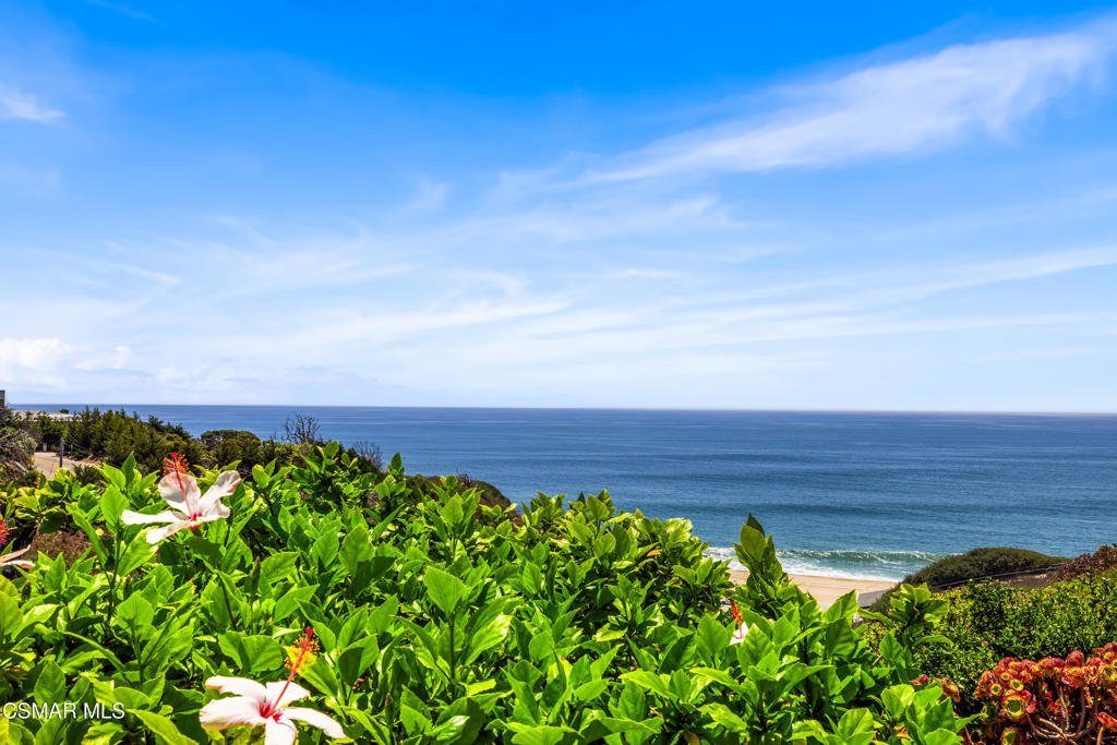 Malibu, California, 90265, United States, 3 Bedrooms Bedrooms, ,Residential,For Sale,1991700