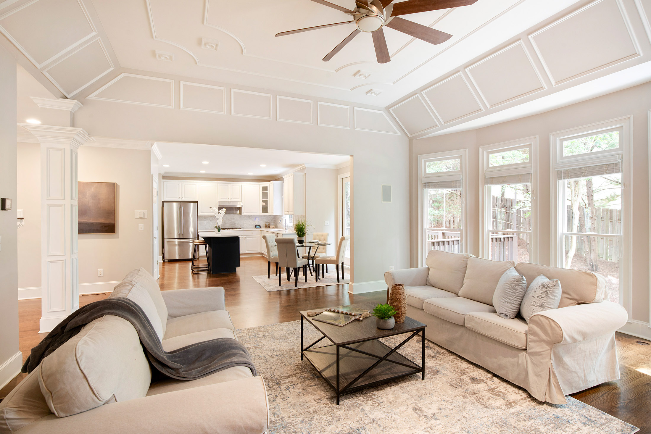  Recently Updated Four Bedroom Home in Gated Brookhaven Community - 物件實景