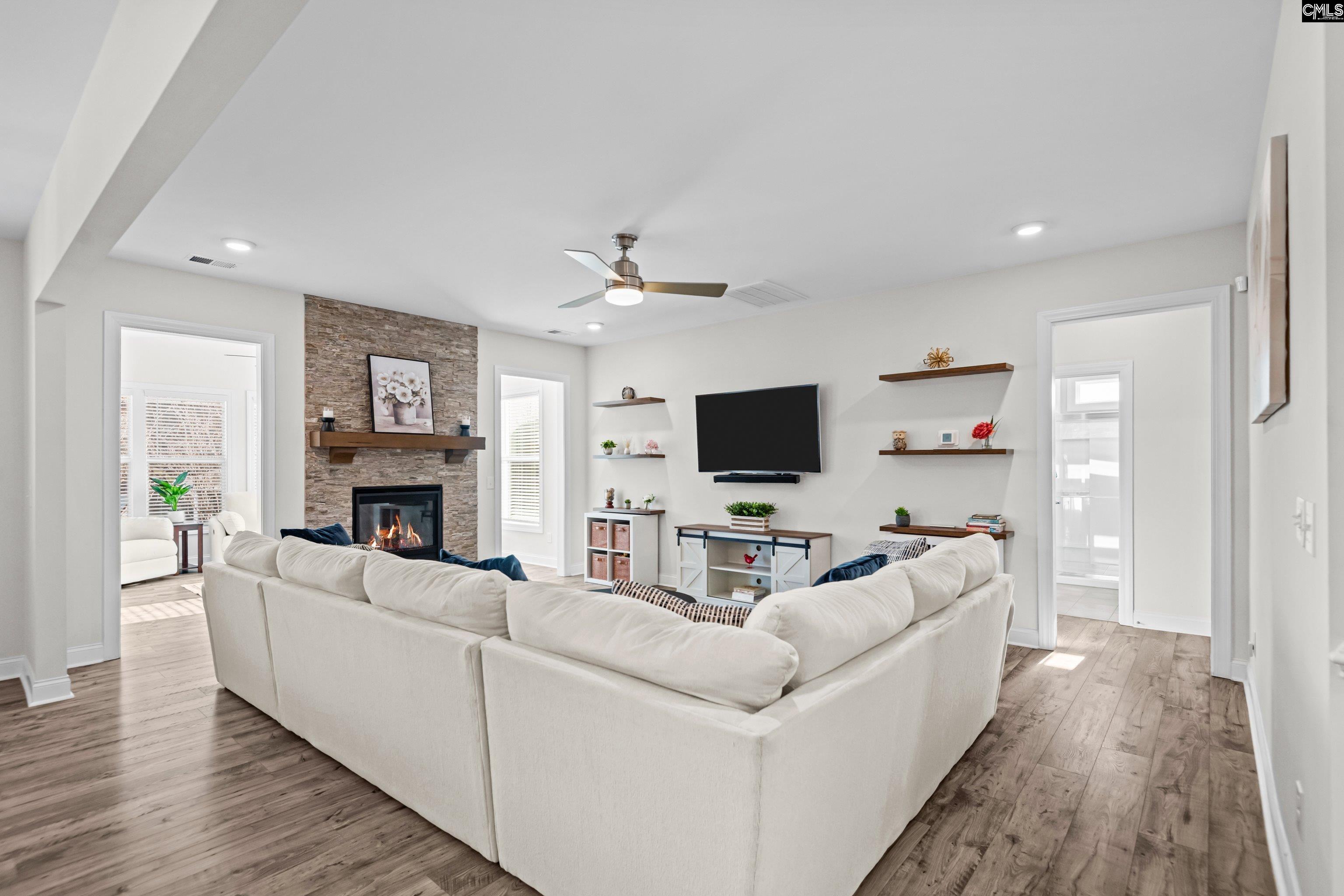 Lexington, South Carolina, 29072, United States, 4 Bedrooms Bedrooms, ,3 BathroomsBathrooms,Residential,For Sale,2009987