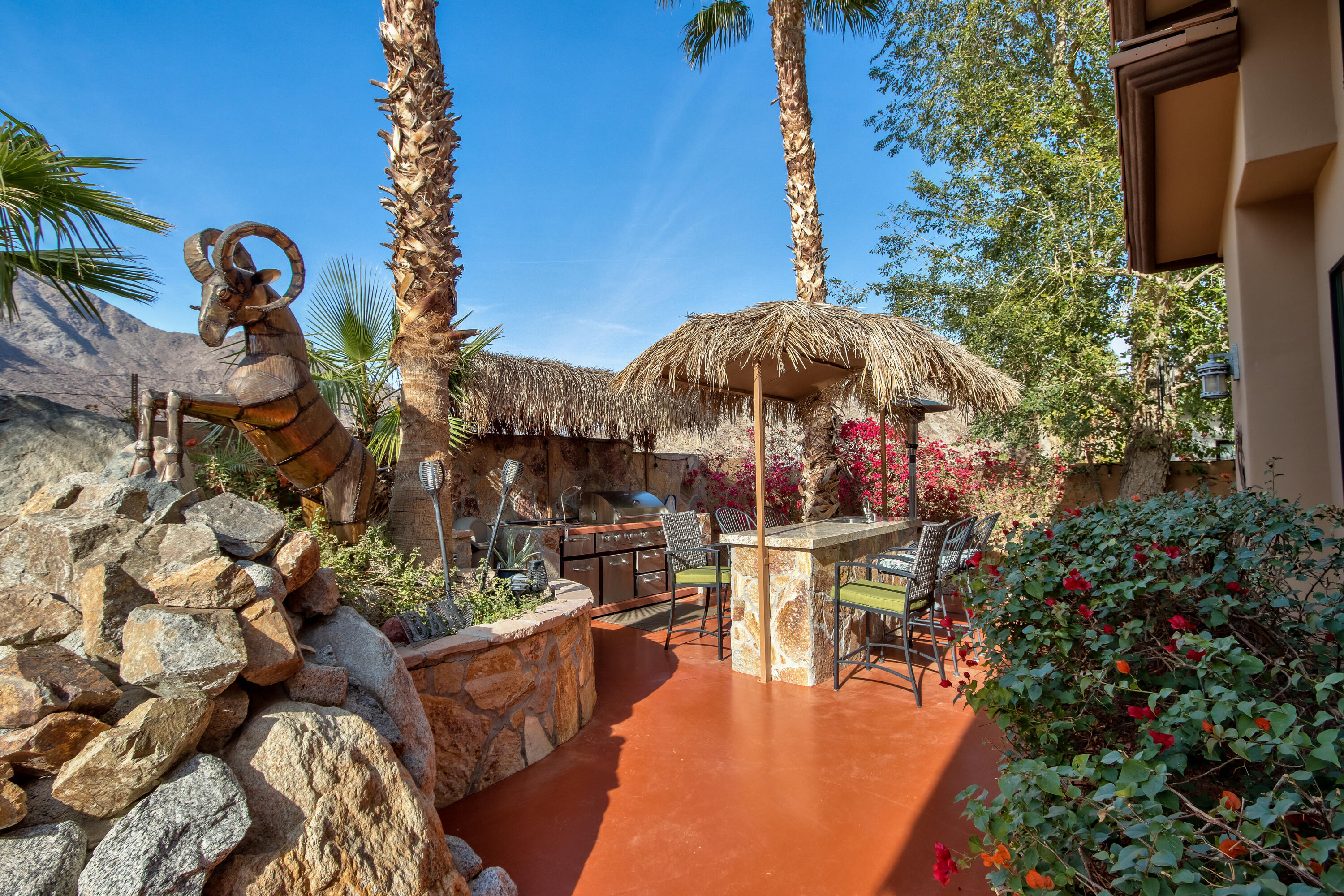 La Quinta, California, 92253, United States, 4 Bedrooms Bedrooms, ,4 BathroomsBathrooms,Residential,For Sale,1940947