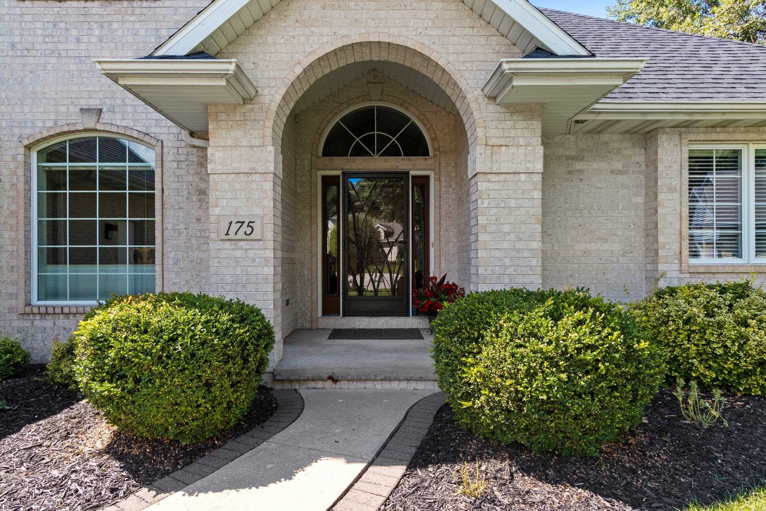 GREEN BAY, Wisconsin, 54302-5254, United States, 5 Bedrooms Bedrooms, ,4 BathroomsBathrooms,Residential,For Sale,1975812