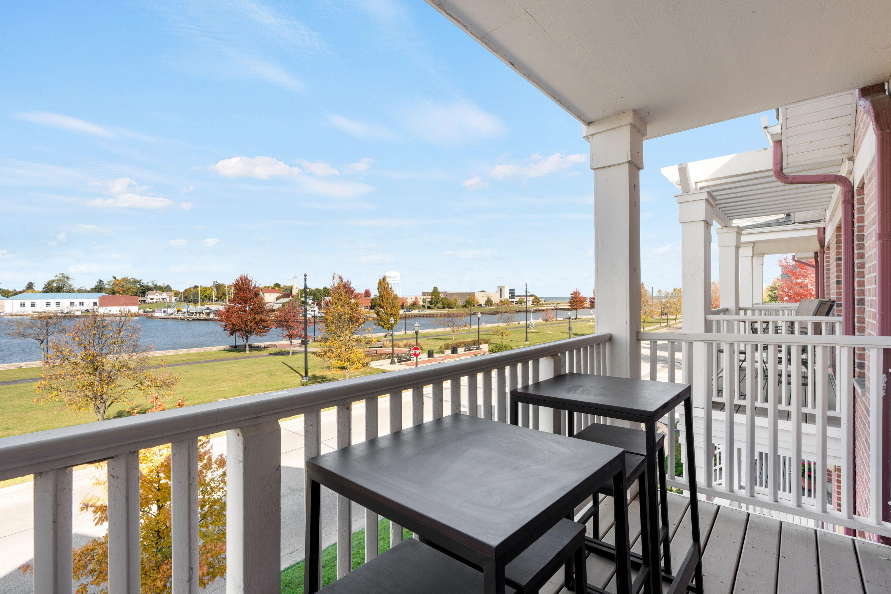 Kenosha, Wisconsin, 53140, United States, 3 Bedrooms Bedrooms, ,3 BathroomsBathrooms,Residential,For Sale,1985351