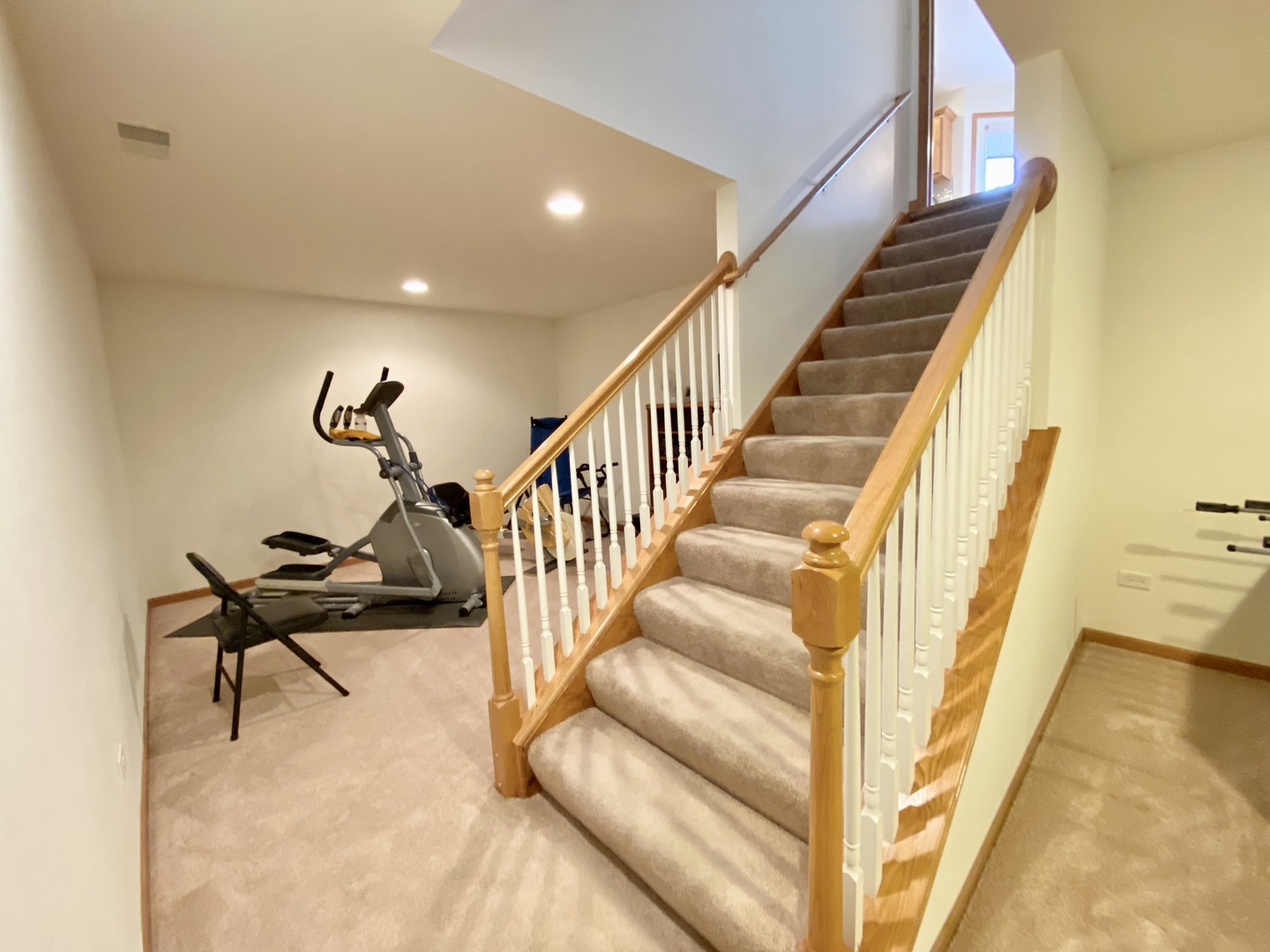 Frankfort, Illinois, 60423, United States, 5 Bedrooms Bedrooms, ,3 BathroomsBathrooms,Residential,For Sale,1923148