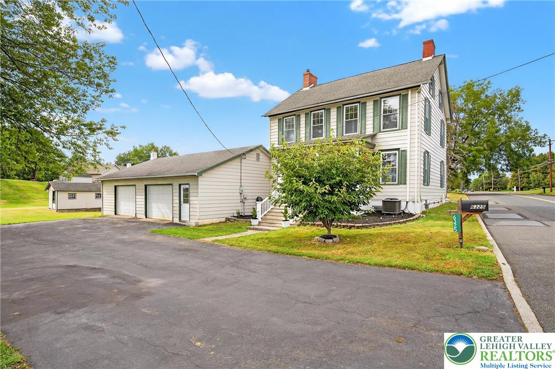 East Allen Twp, Pennsylvania, 18017, United States, 4 Bedrooms Bedrooms, ,2 BathroomsBathrooms,Residential,For Sale,1926367