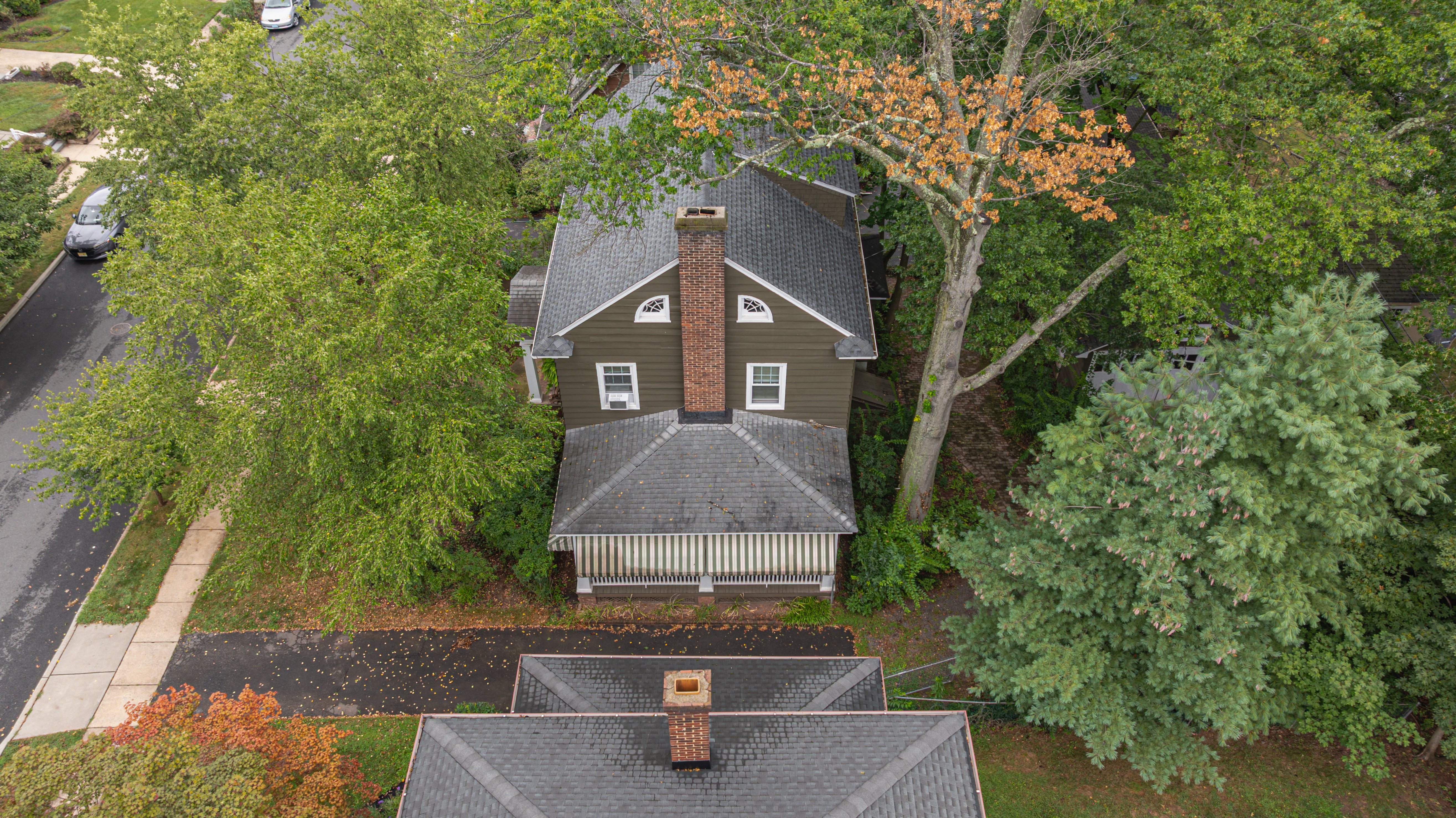 Highland Park, New Jersey, 08904, United States, 4 Bedrooms Bedrooms, ,2 BathroomsBathrooms,Residential,For Sale,1976521