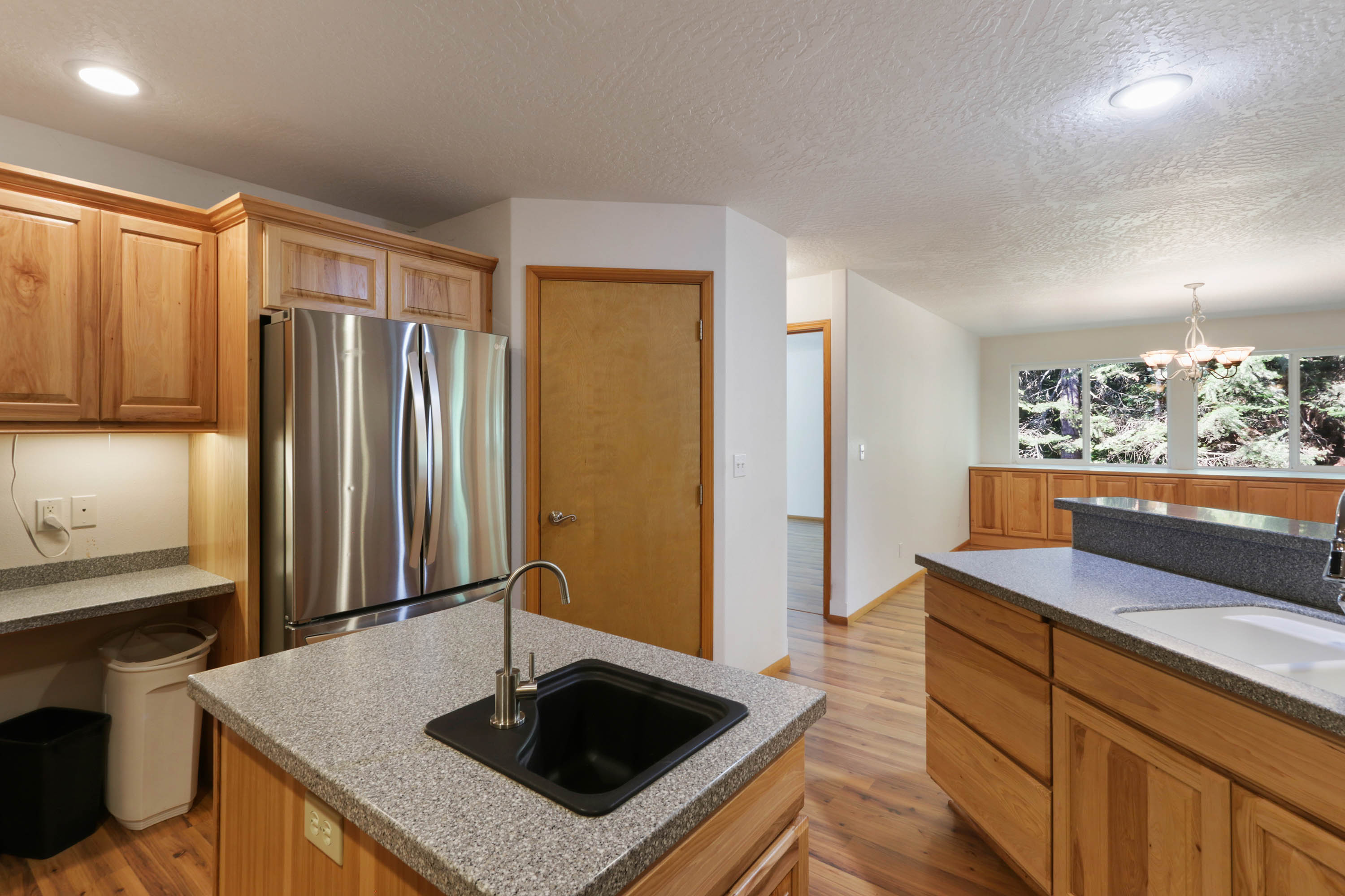 Sandpoint, Idaho, 83864, United States, 3 Bedrooms Bedrooms, ,2 BathroomsBathrooms,Residential,For Sale,1936853