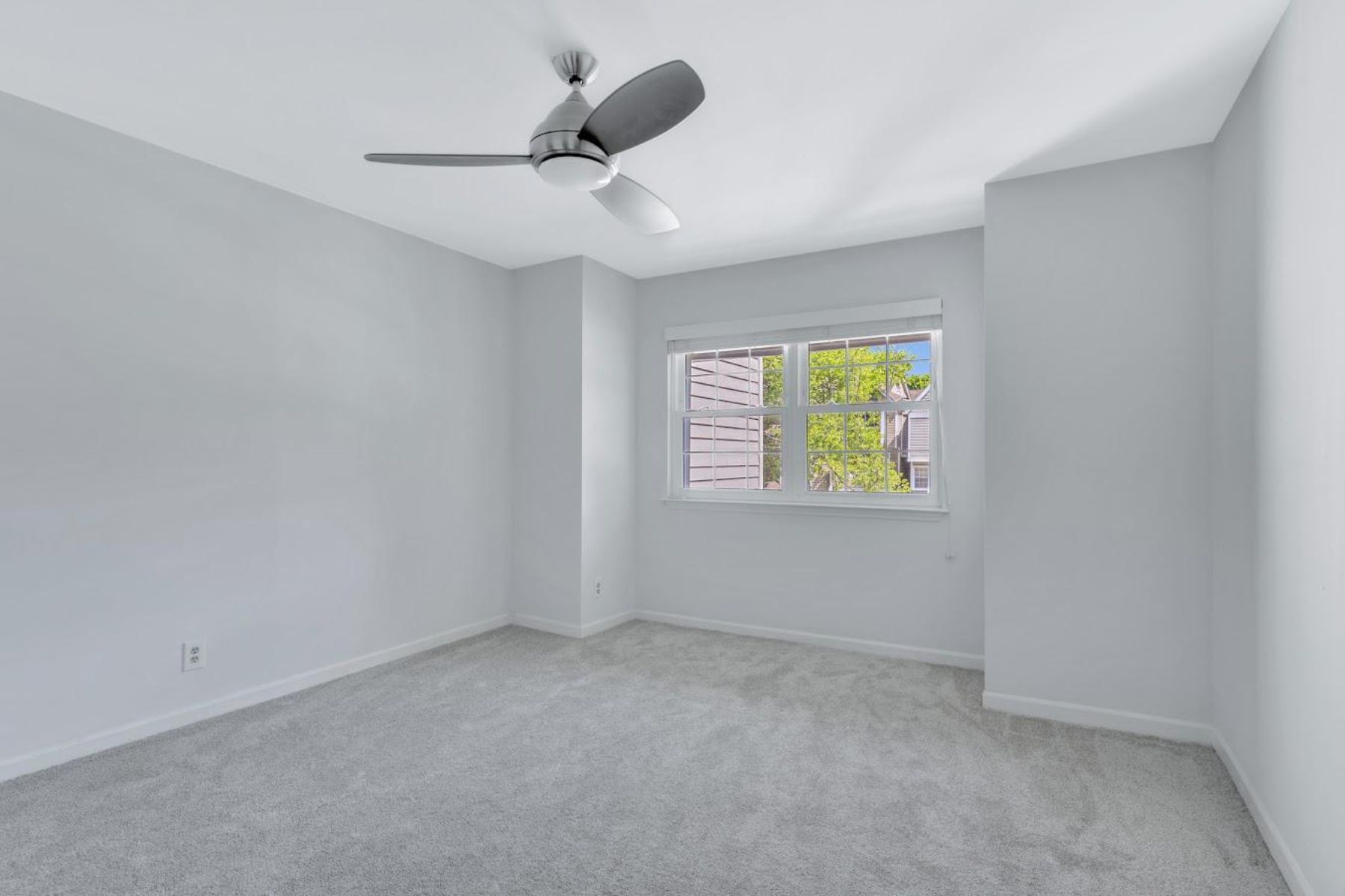  5716 Chapman Mill Drive, Rockville, MD, 20852 - 物件實景