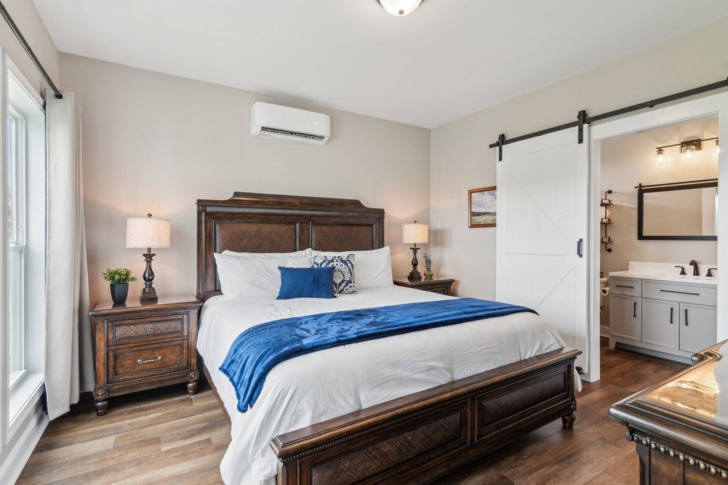 Ellijay, Georgia, 30540, United States, 3 Bedrooms Bedrooms, ,3 BathroomsBathrooms,Residential,For Sale,2003532