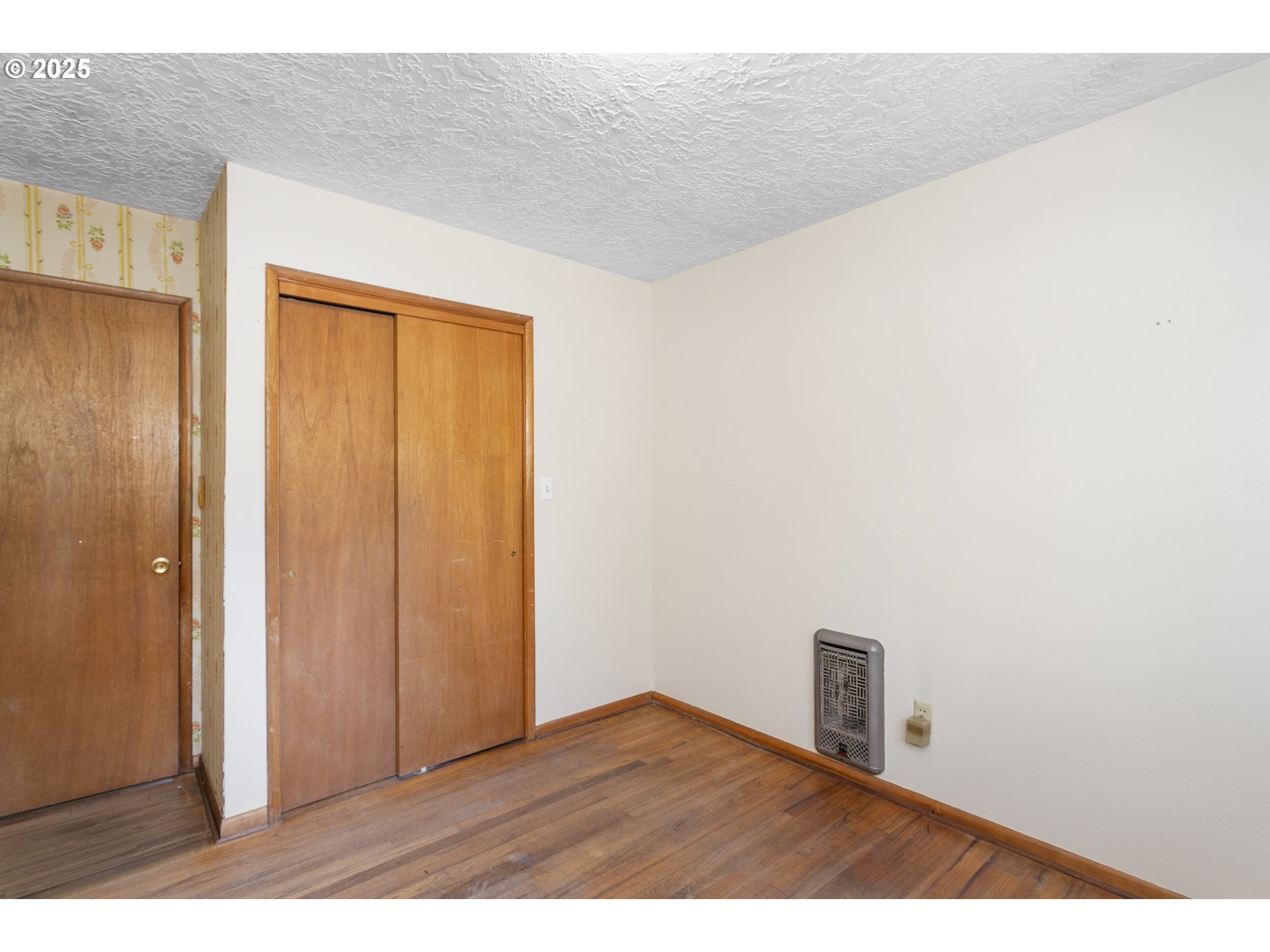 Vancouver, Washington, 98663, United States, 3 Bedrooms Bedrooms, ,1 BathroomBathrooms,Residential,For Sale,1911249