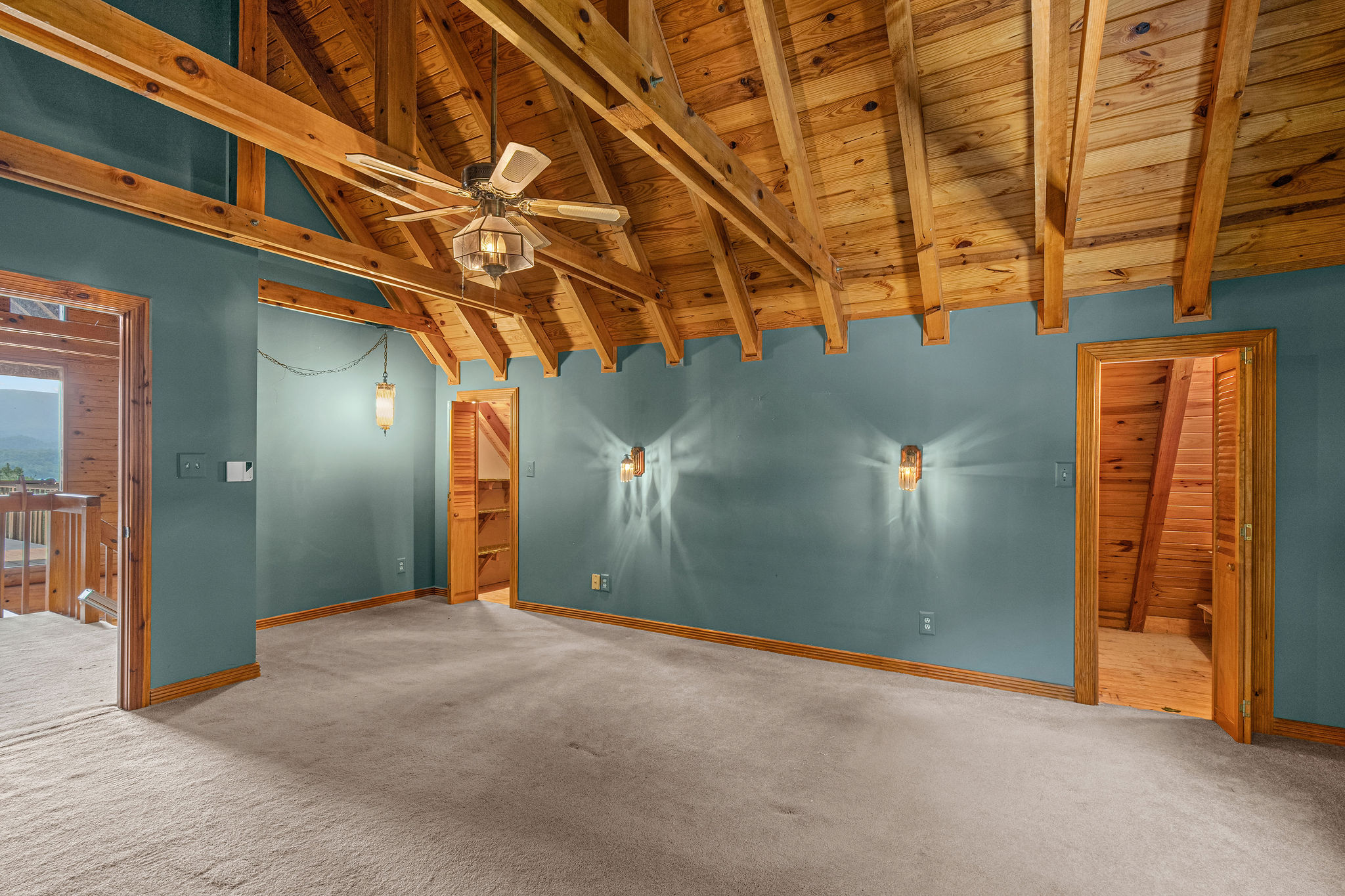 Dandridge, Tennessee, 37725, United States, 2 Bedrooms Bedrooms, ,2 BathroomsBathrooms,Residential,For Sale,1928860