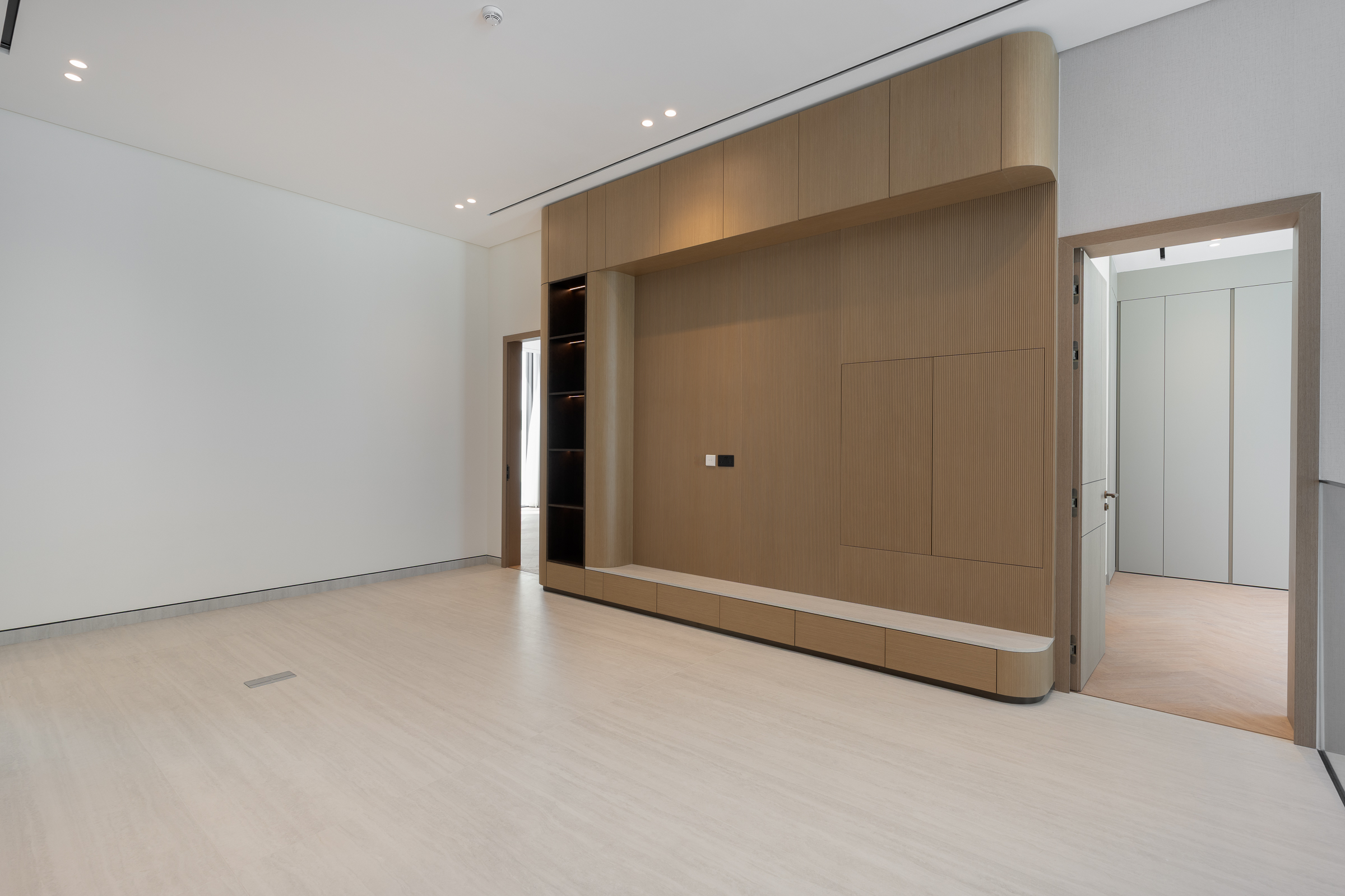  Expansive Villa with Private Lift in Nad Al Sheba - 物件實景
