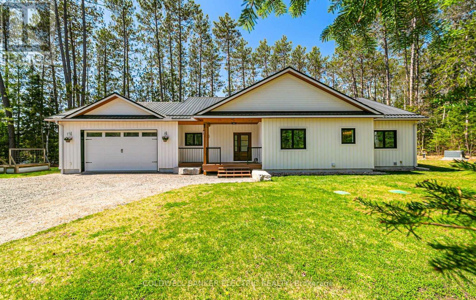 FARADAY, Ontario, K0L 1C0, CA, 5 Bedrooms Bedrooms, ,3 BathroomsBathrooms,Residential,For Sale,1828351