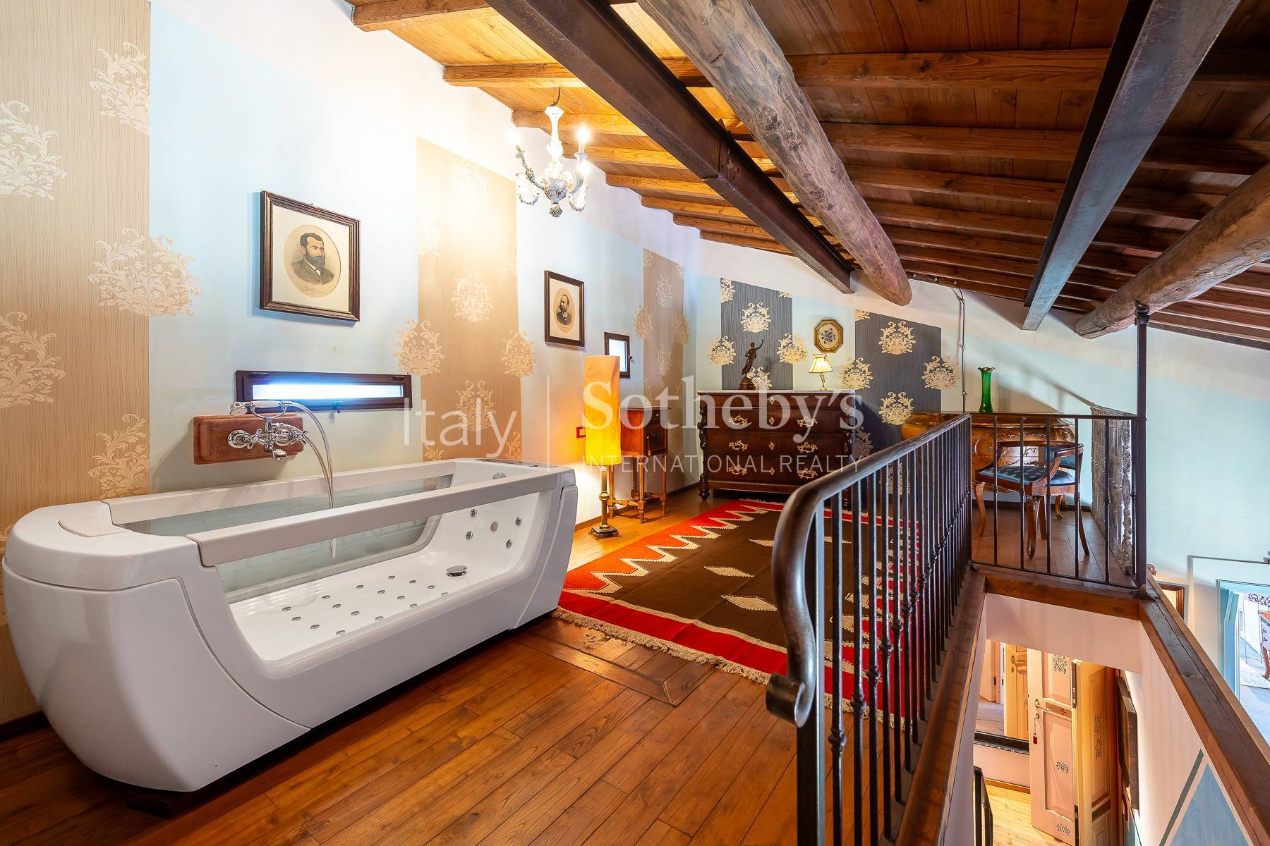  18th-Century Apartment with Panoramic Terrace - 物件實景