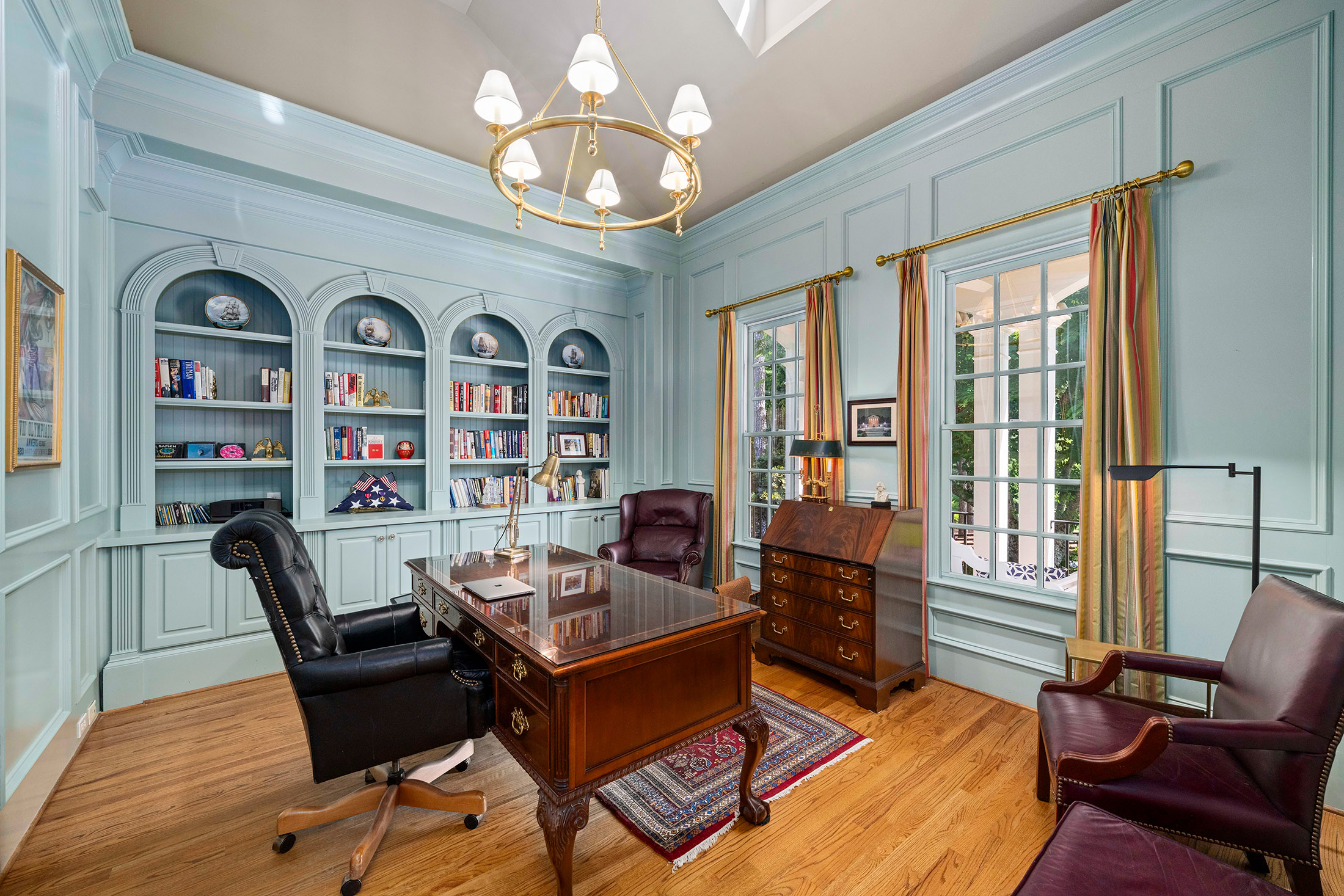  Estate-style Living in One of Milton