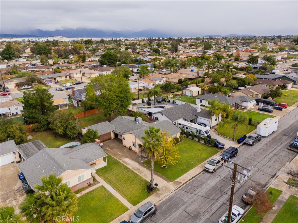 Fontana, California, 92336, United States, 4 Bedrooms Bedrooms, ,1 BathroomBathrooms,Residential,For Sale,2008784