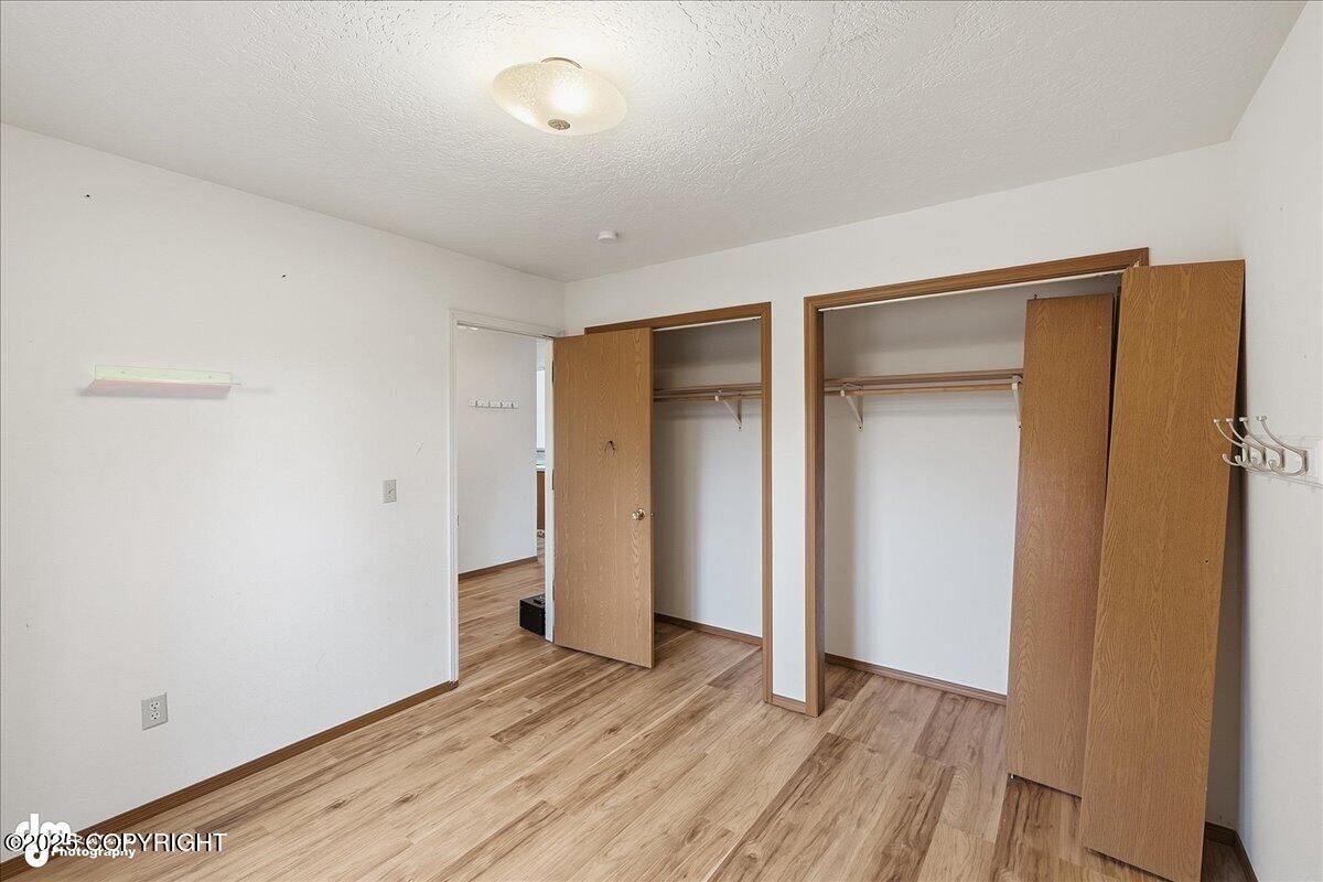 Kenai, Alaska, 99611, United States, 4 Bedrooms Bedrooms, ,3 BathroomsBathrooms,Residential,For Sale,1980386