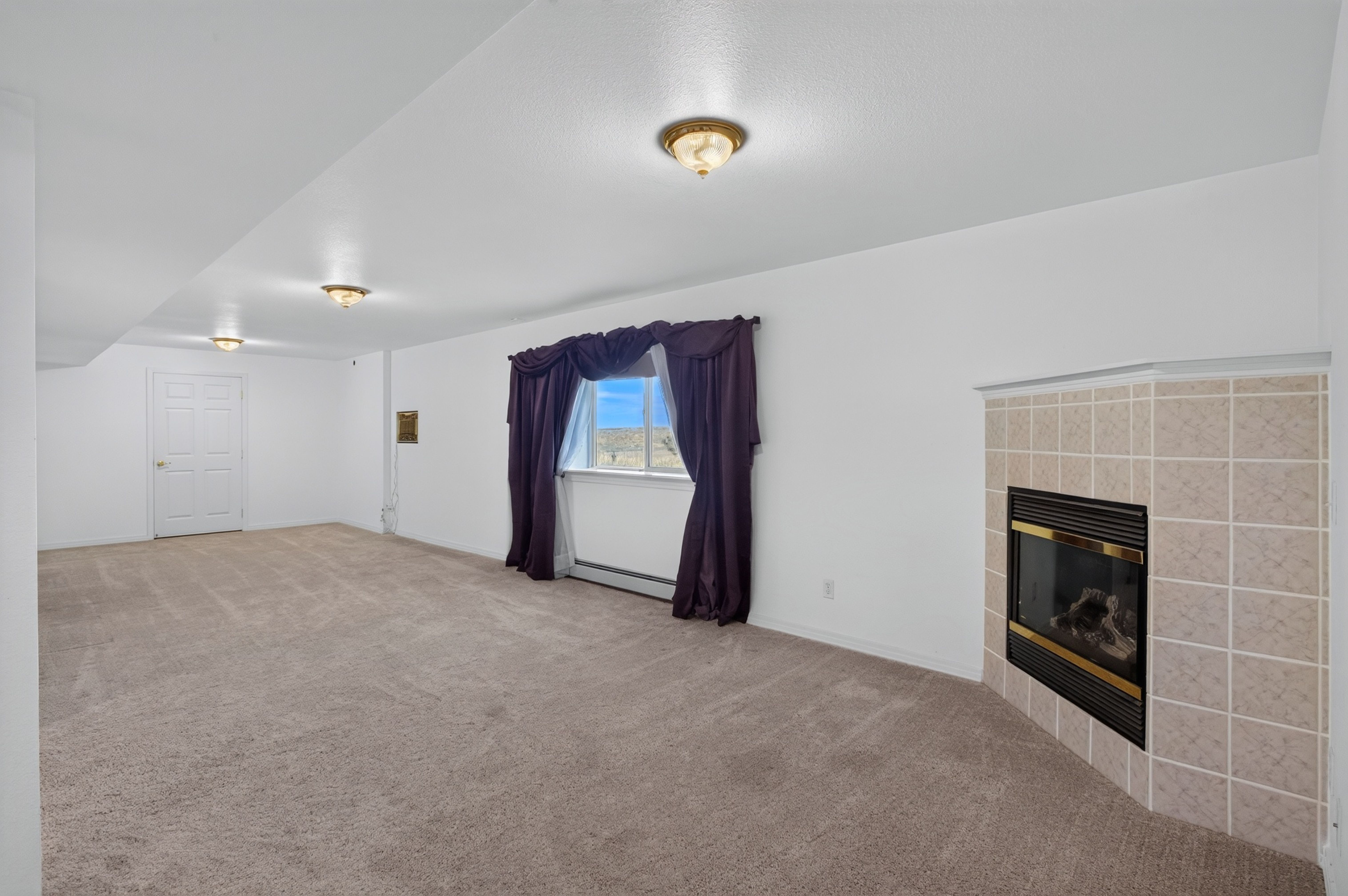  Beautifully Appointed Ranch-Style Home In Desirable Founders Village - 物件實景