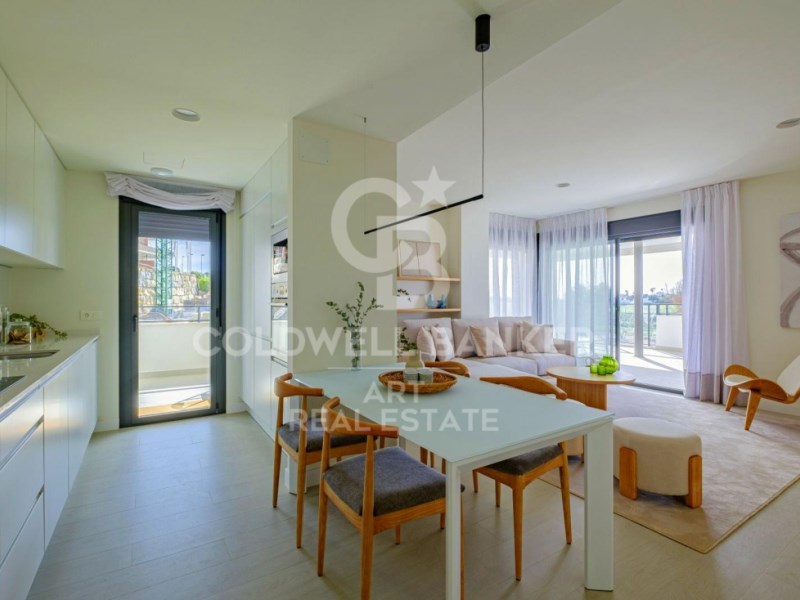 Casares, Andalusia, ES, 3 Bedrooms Bedrooms, ,2 BathroomsBathrooms,Residential,For Sale,1803983