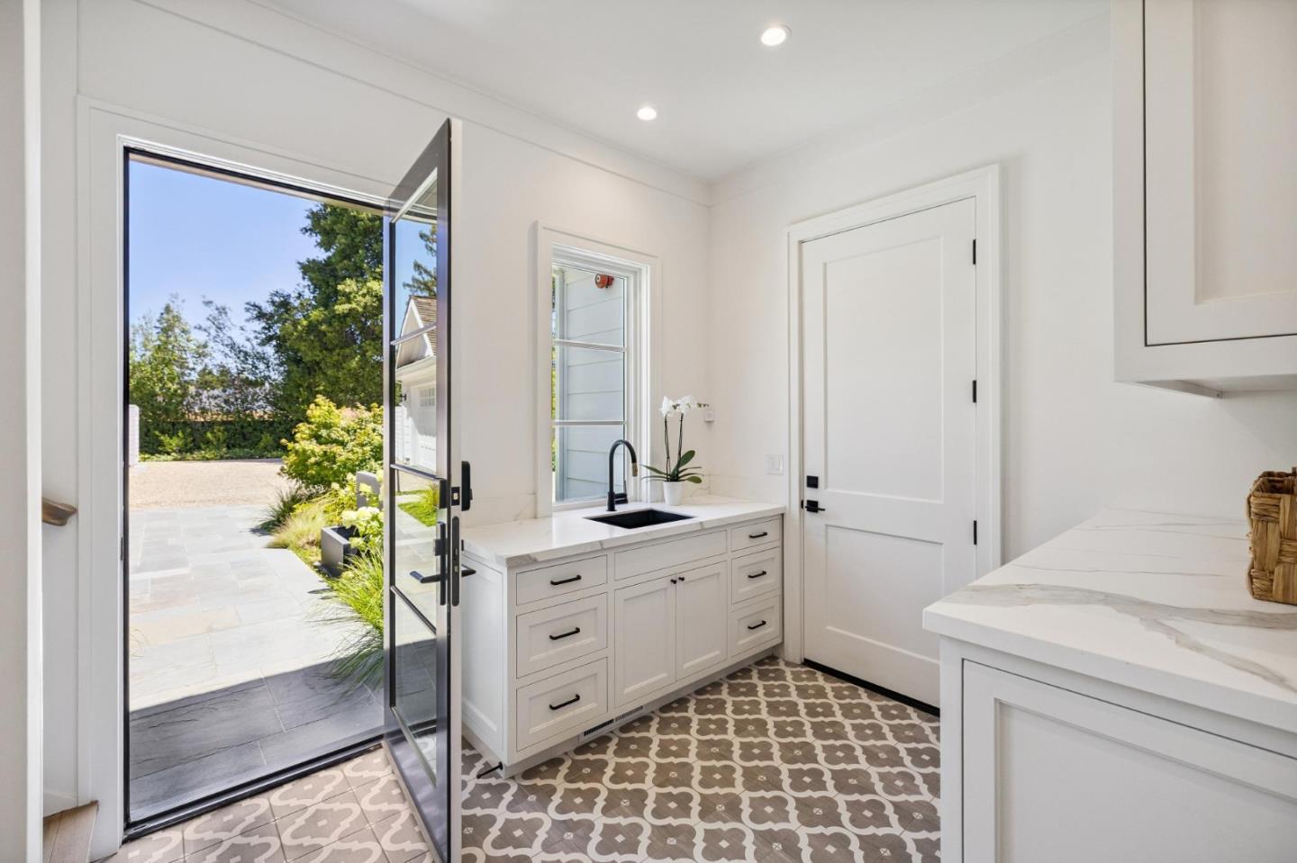 Atherton, California, 94027, United States, 8 Bedrooms Bedrooms, ,11 BathroomsBathrooms,Residential,For Sale,1942052
