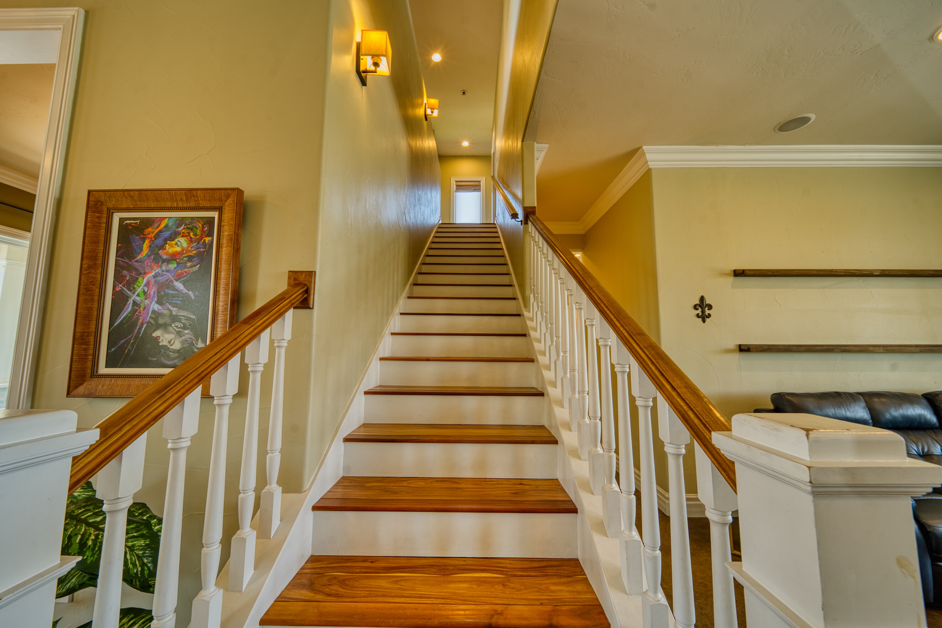 Carlsbad, New Mexico, 88220, United States, 5 Bedrooms Bedrooms, ,4 BathroomsBathrooms,Residential,For Sale,1974334