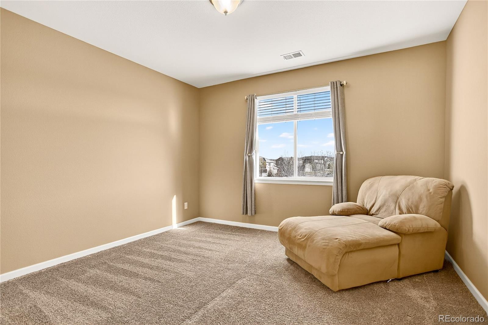 Parker, Colorado, 80134, United States, 4 Bedrooms Bedrooms, ,3 BathroomsBathrooms,Residential,For Sale,1987572