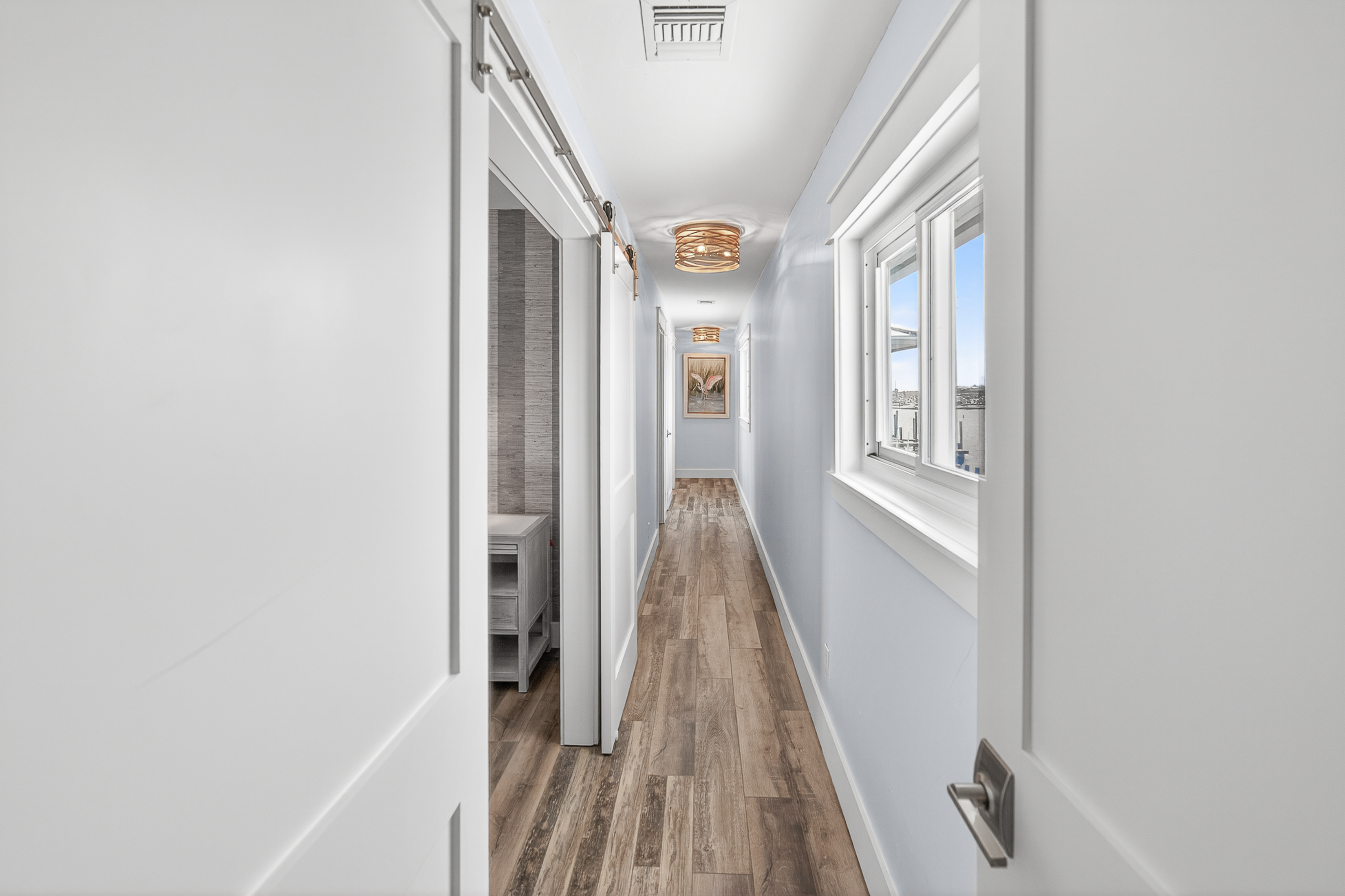  Canal-Front Estate in Island Moorings - 物件實景