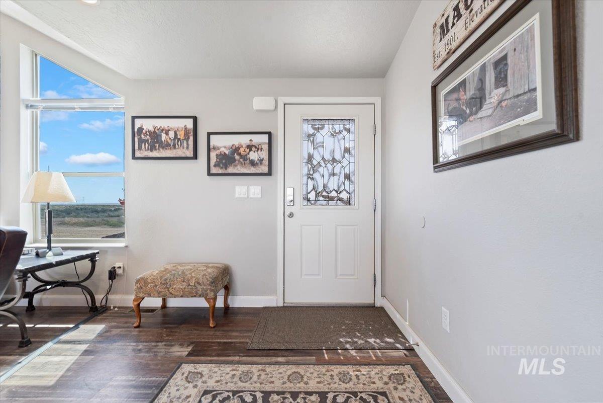 Boise, Idaho, 83716, United States, 4 Bedrooms Bedrooms, ,2 BathroomsBathrooms,Residential,For Sale,1990329