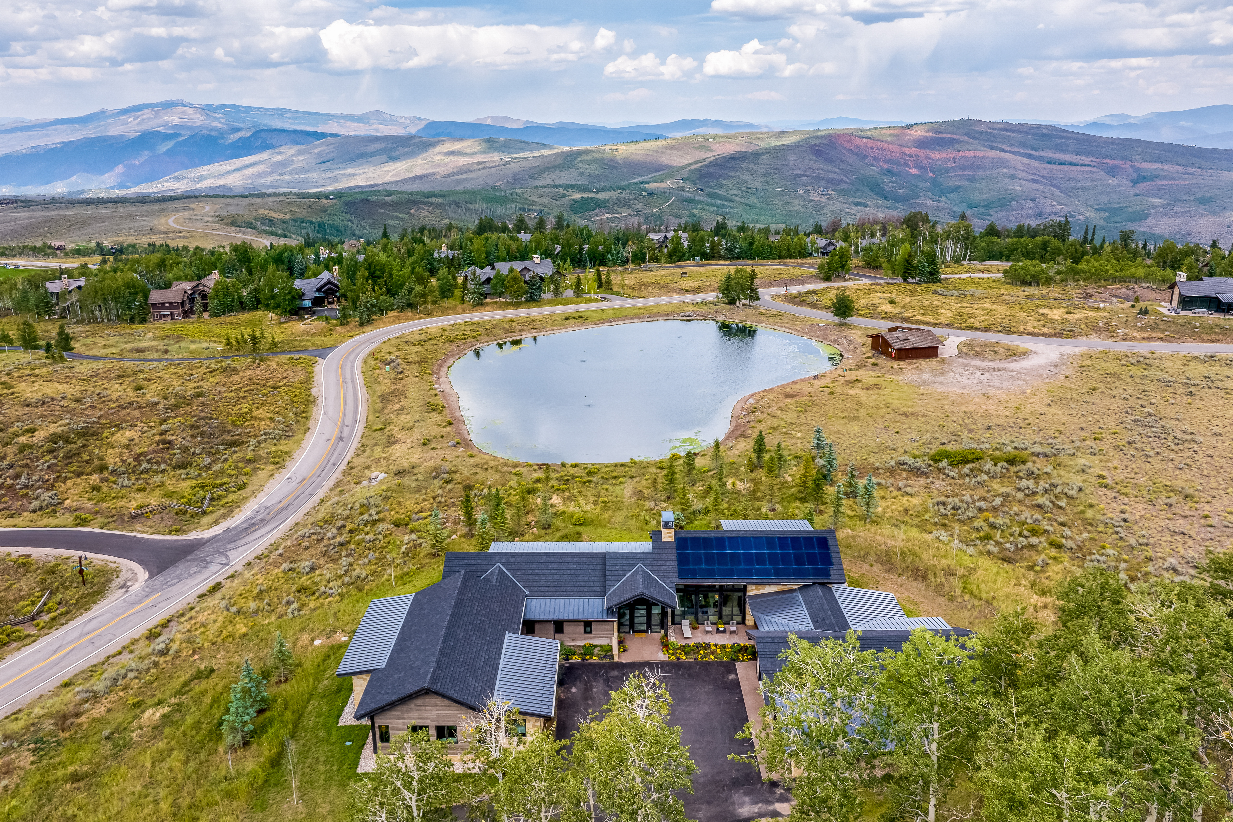  A Rare Waterfront Residence in Cordillera - 物件實景