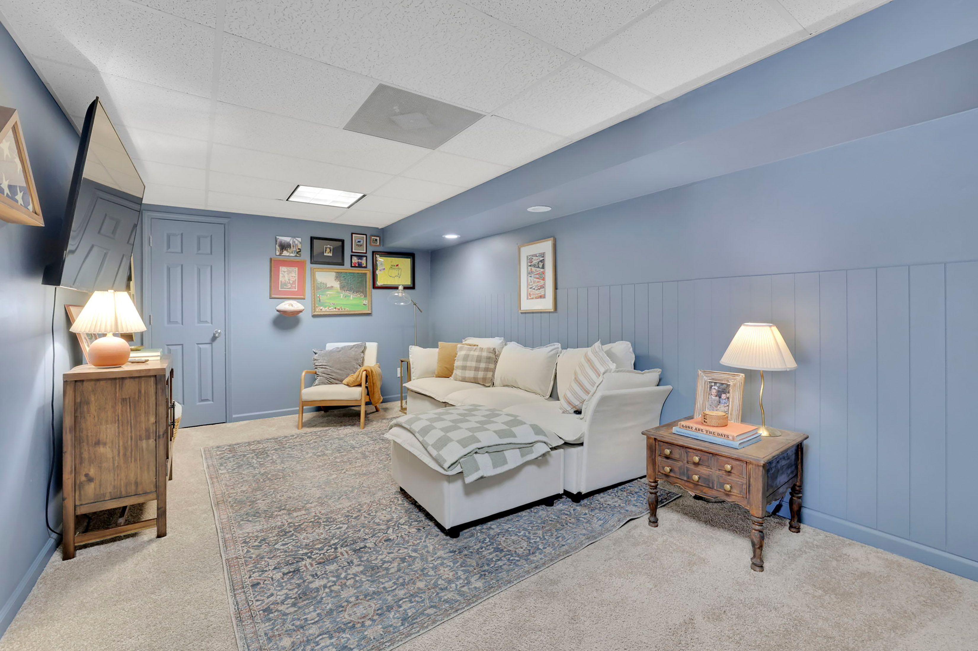  Beautifully Maintained Home Nestled Within a Quiet and Established Community - 物件實景