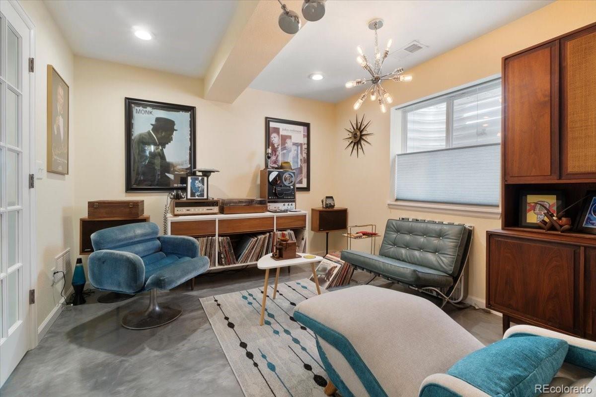 Erie, Colorado, 80516, United States, 5 Bedrooms Bedrooms, ,4 BathroomsBathrooms,Residential,For Sale,1794291