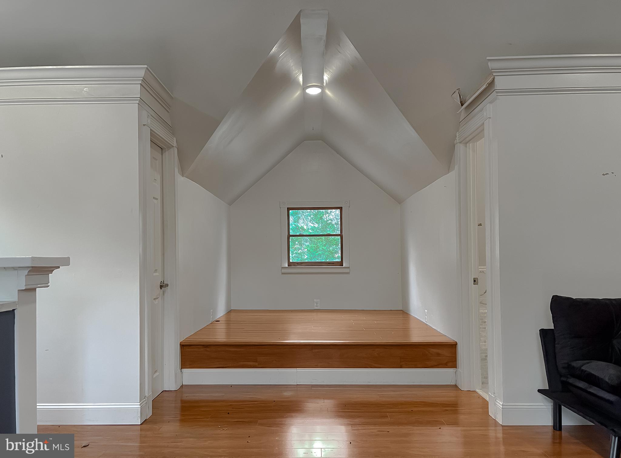 Hollywood, Maryland, 20636, United States, 4 Bedrooms Bedrooms, ,3 BathroomsBathrooms,Residential,For Sale,1995114