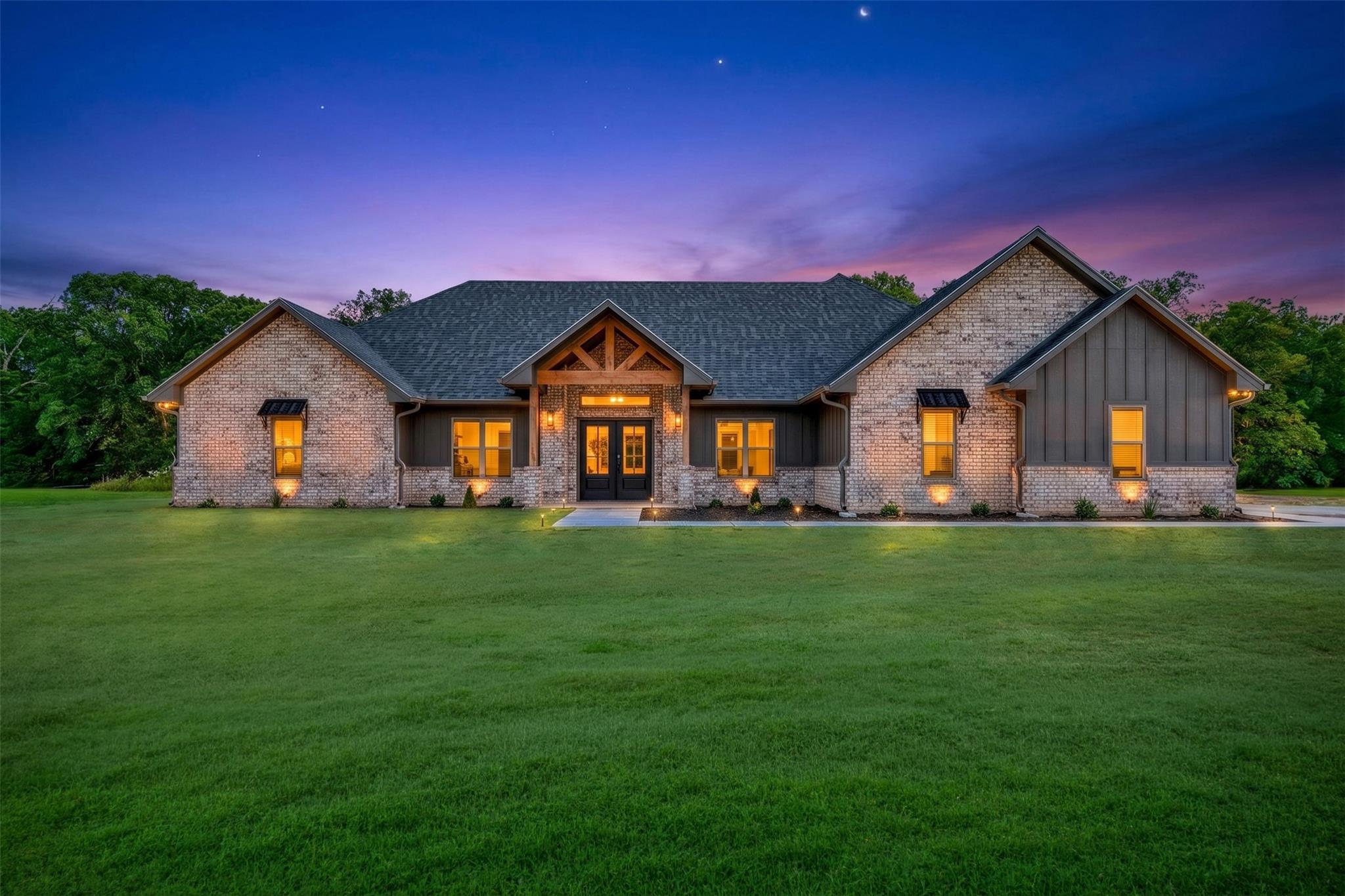 Blossom, Texas, 75416, United States, 4 Bedrooms Bedrooms, ,3 BathroomsBathrooms,Residential,For Sale,2049221