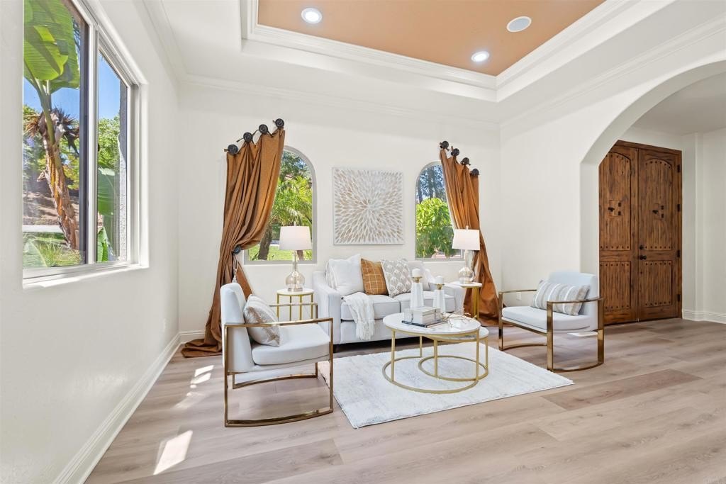 Chula Vista, California, 91910, United States, 5 Bedrooms Bedrooms, ,6 BathroomsBathrooms,Residential,For Sale,1996956