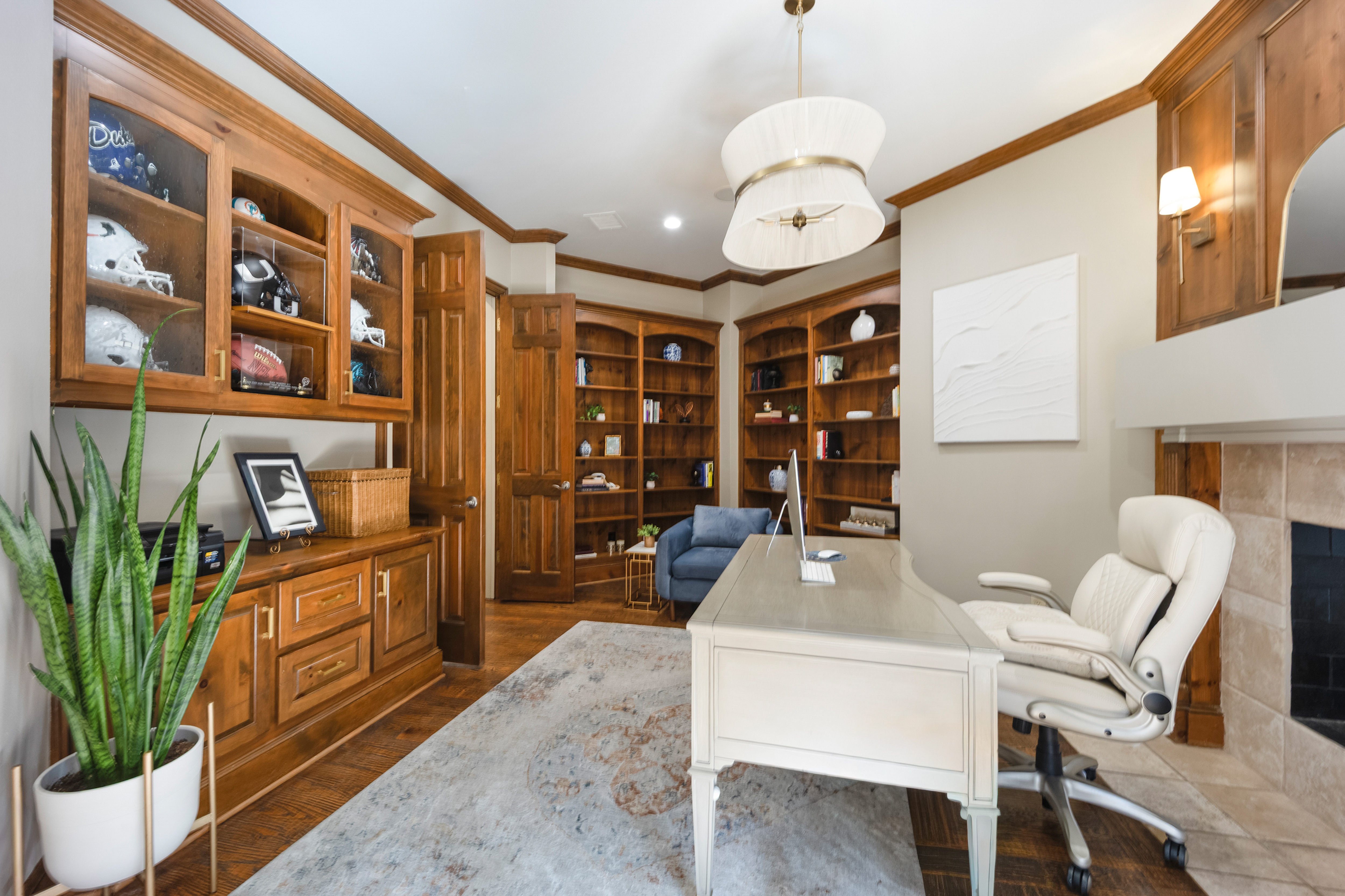  Updated European Transitional in the heart of Preston Hollow - 物件實景