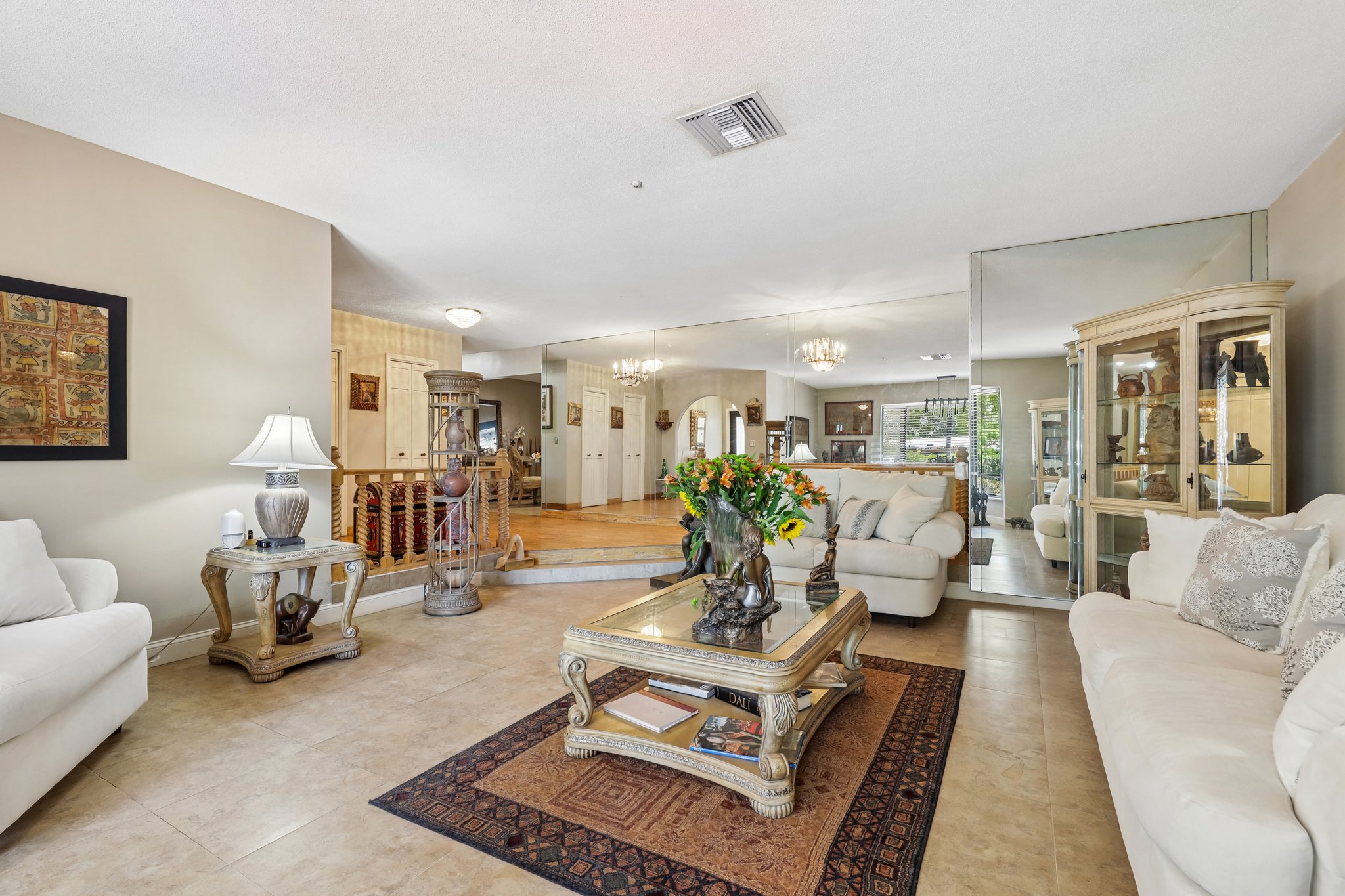  19805 NE 22nd Ave, Miami, FL, 33180 - 物件實景