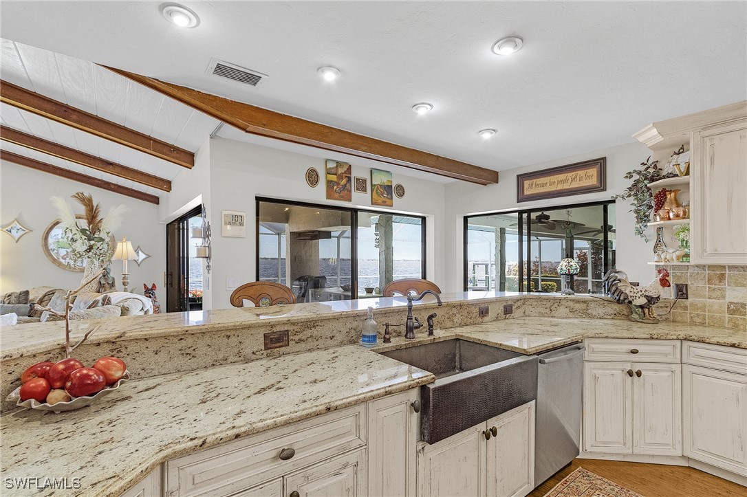 Cape Coral, Florida, 33904, United States, 5 Bedrooms Bedrooms, ,5 BathroomsBathrooms,Residential,For Sale,1978634