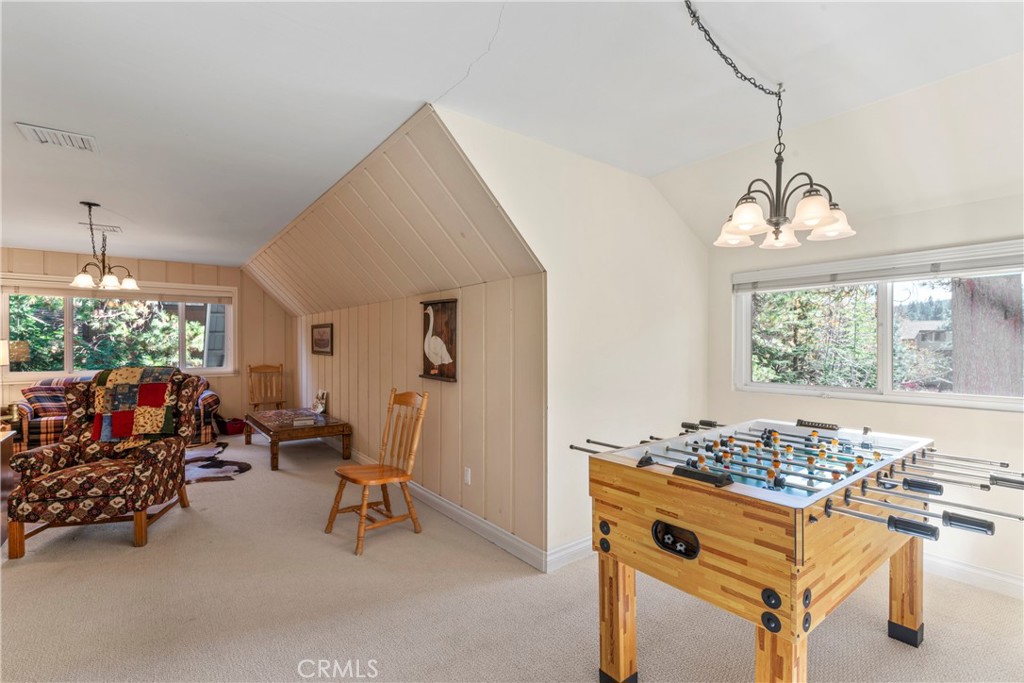 Lake Arrowhead, California, 92352, United States, 4 Bedrooms Bedrooms, ,2 BathroomsBathrooms,Residential,For Sale,2003409