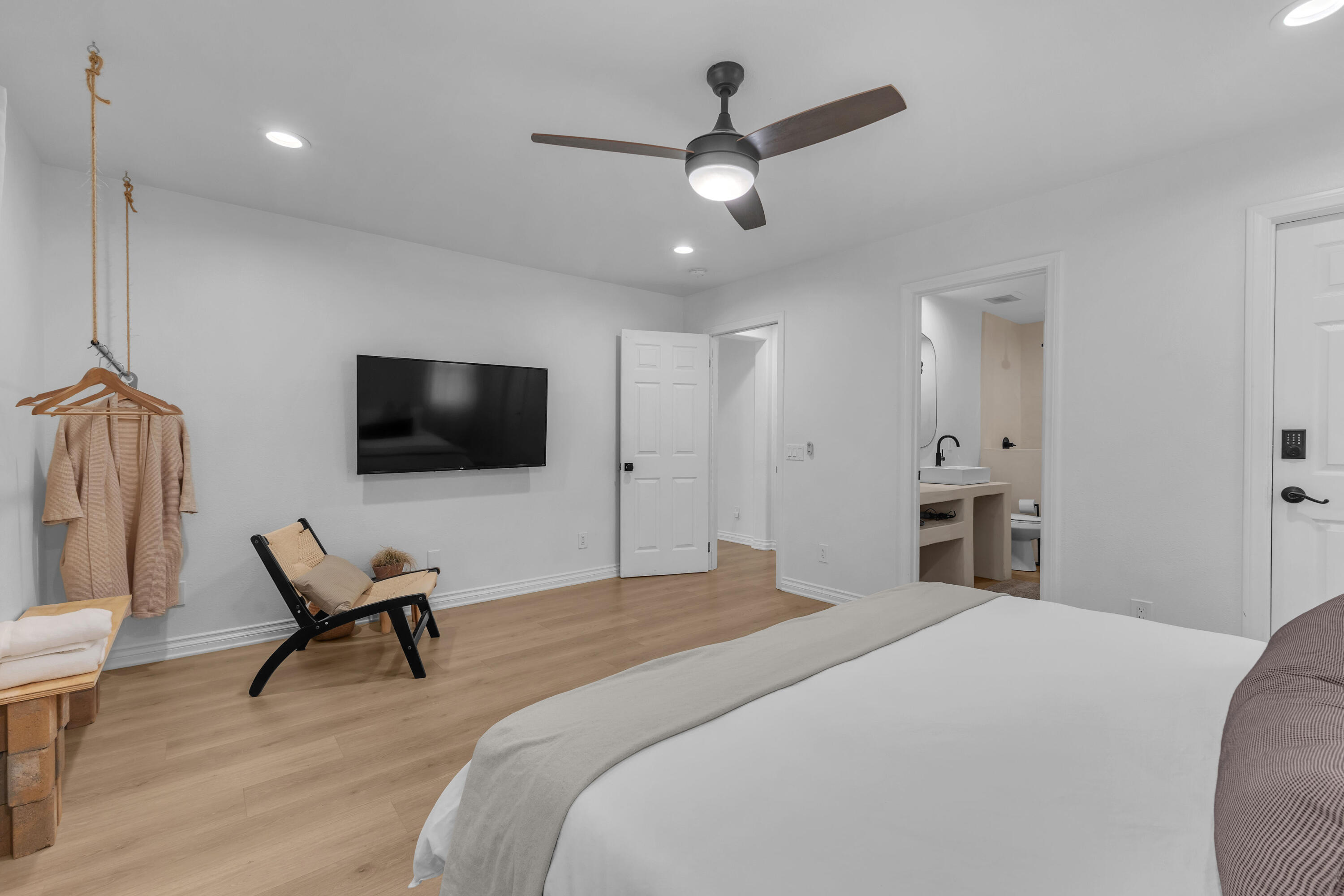 Coachella, California, 92236, United States, 3 Bedrooms Bedrooms, ,2 BathroomsBathrooms,Residential,For Sale,1991504