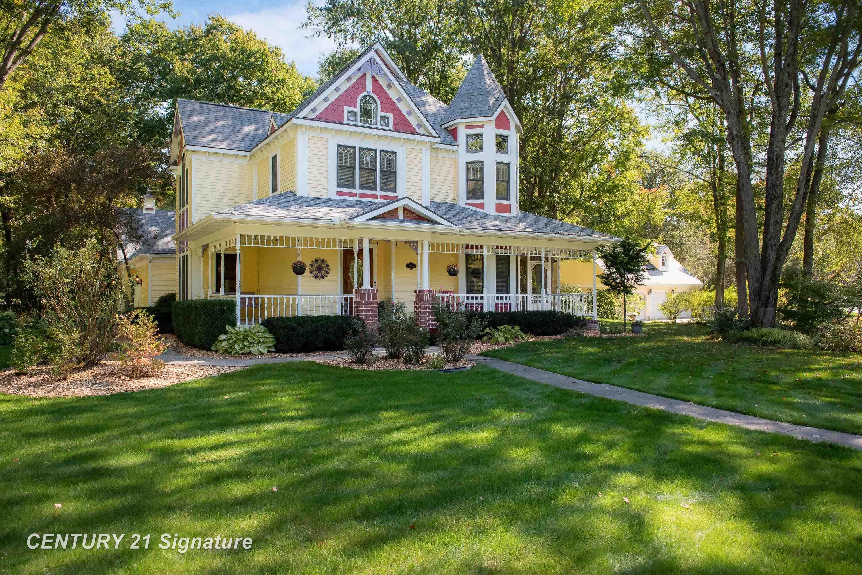 Midland, Michigan, 48642, United States, 5 Bedrooms Bedrooms, ,6 BathroomsBathrooms,Residential,For Sale,1977241